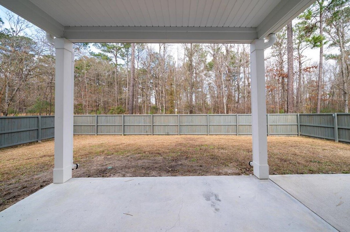 186 Hyrne Dr, Charleston SC  29445-7331 exterior