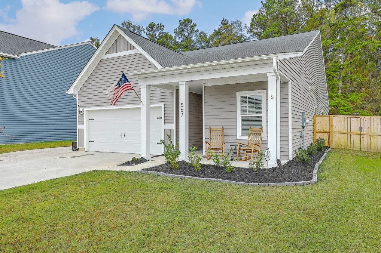 567 Abigail St, Moncks Corner SC  29461 exterior