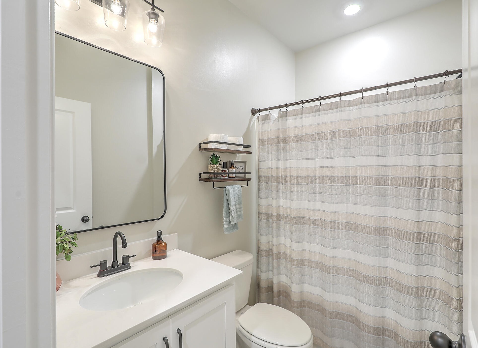 567 Abigail St, Moncks Corner SC  29461 exterior