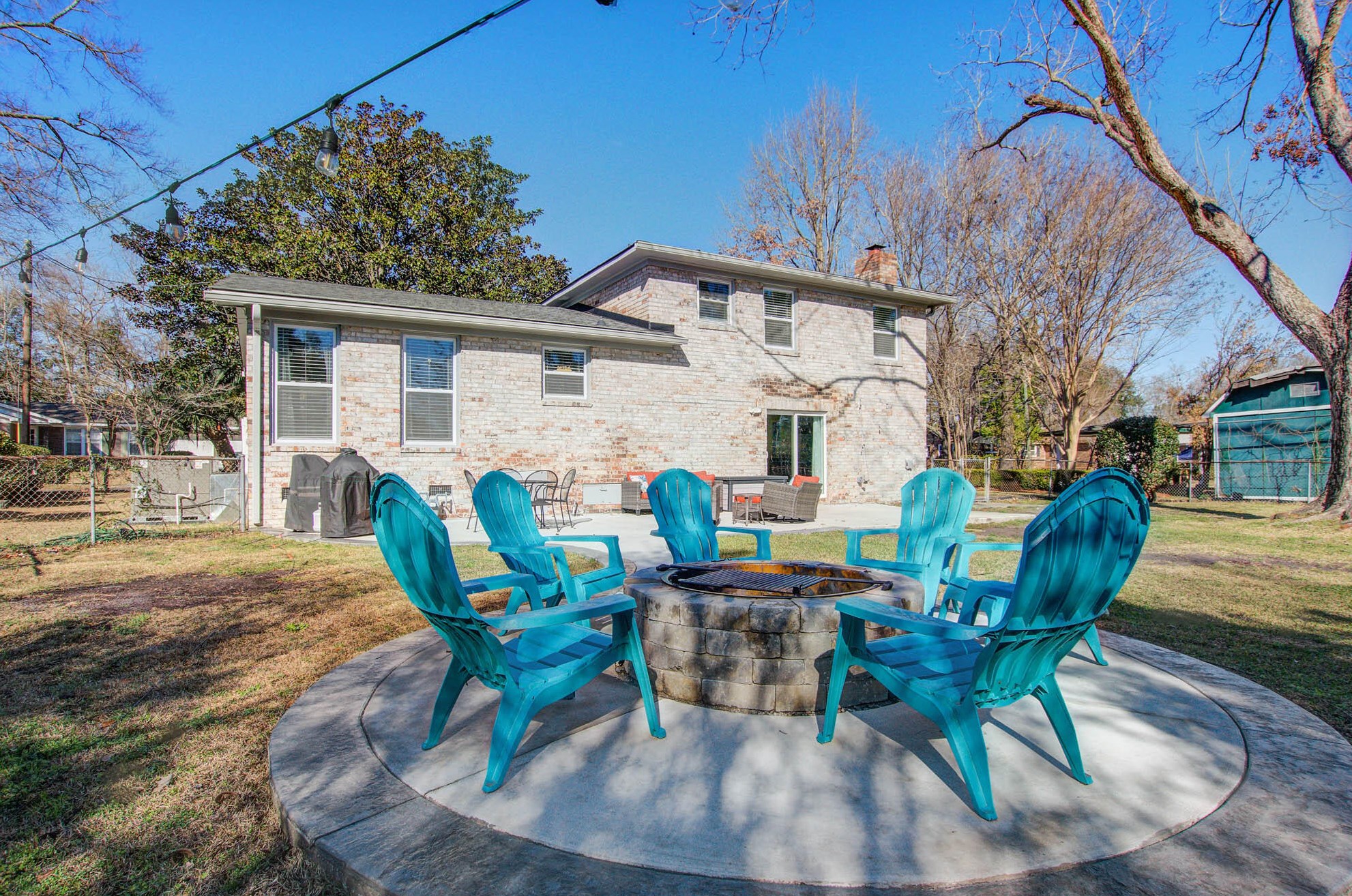 1378 Lenevar Dr, Charleston SC  29407-5117 exterior