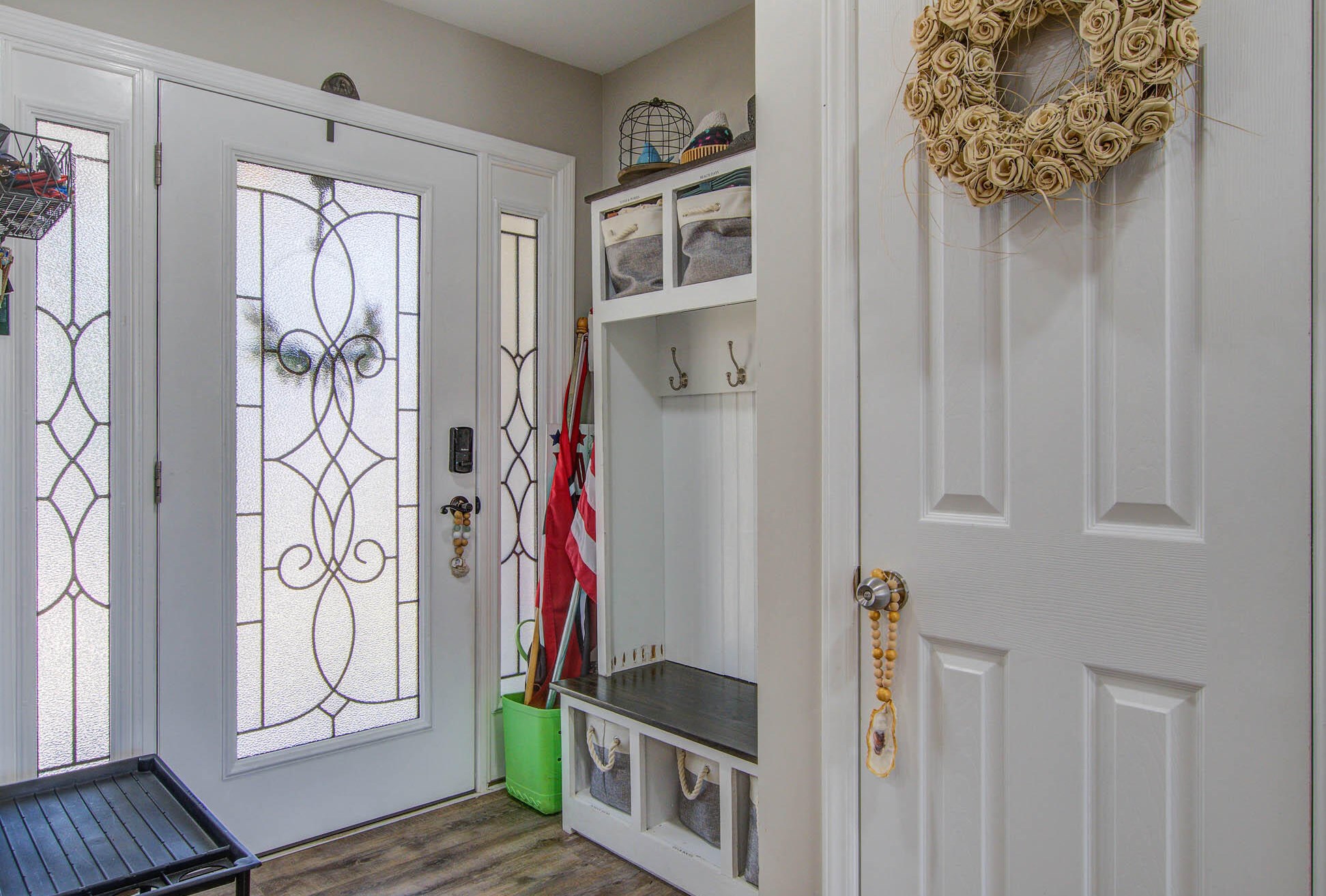 1378 Lenevar Dr, Charleston SC  29407-5117 exterior