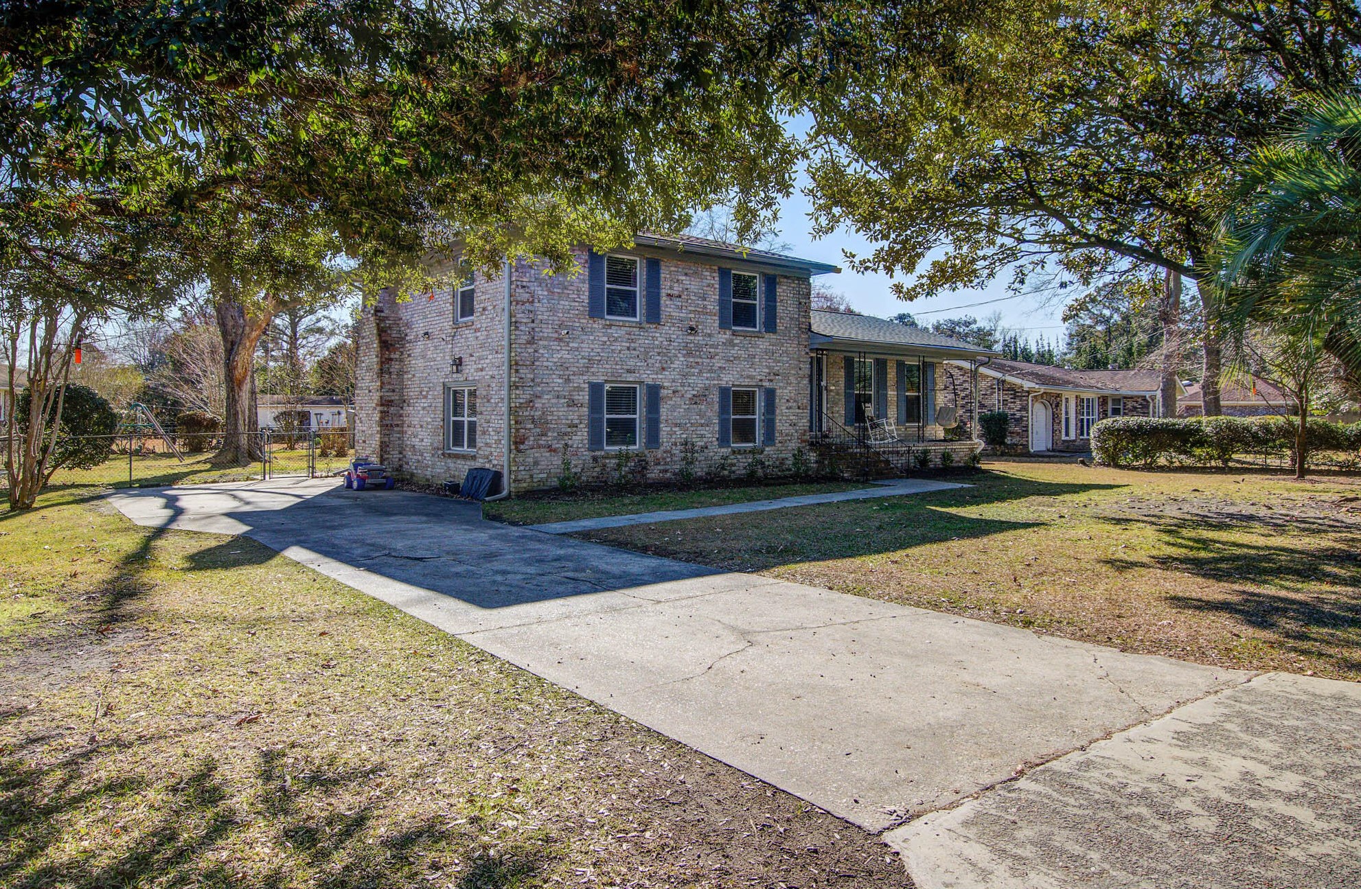 1378 Lenevar Dr, Charleston SC  29407-5117 exterior