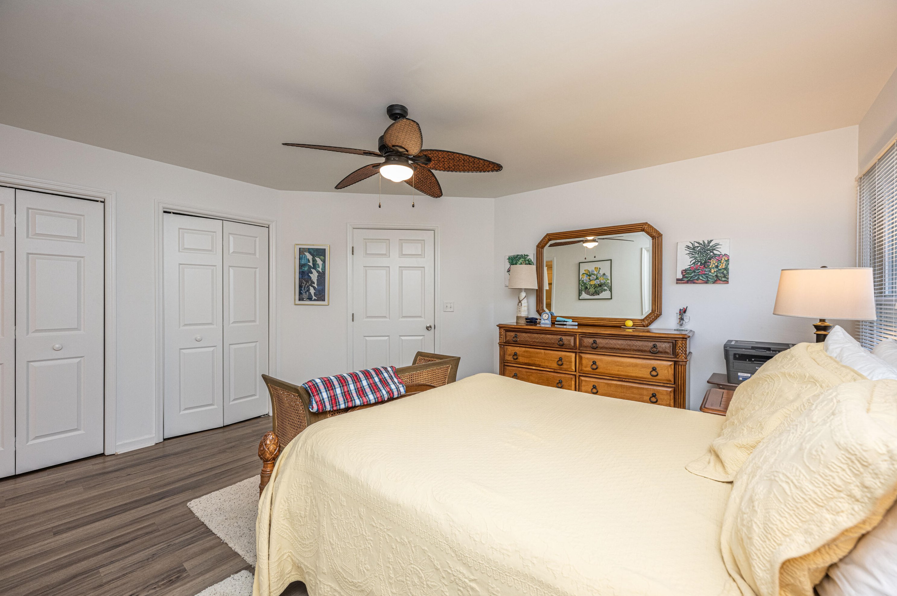 898 Fairway Dr, Edisto SC  29438-3647 exterior