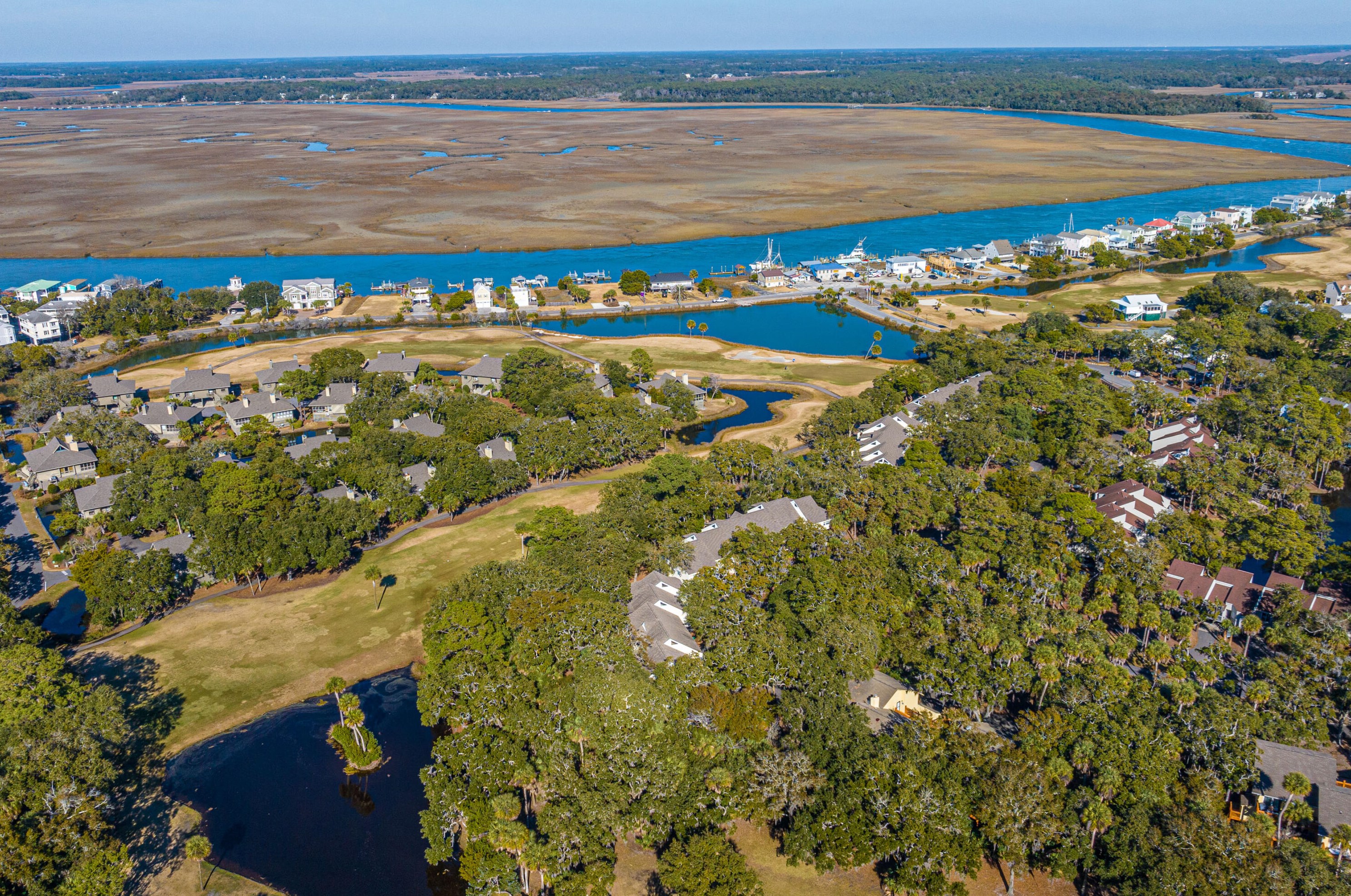 898 Fairway Dr, Edisto SC  29438-3647 exterior