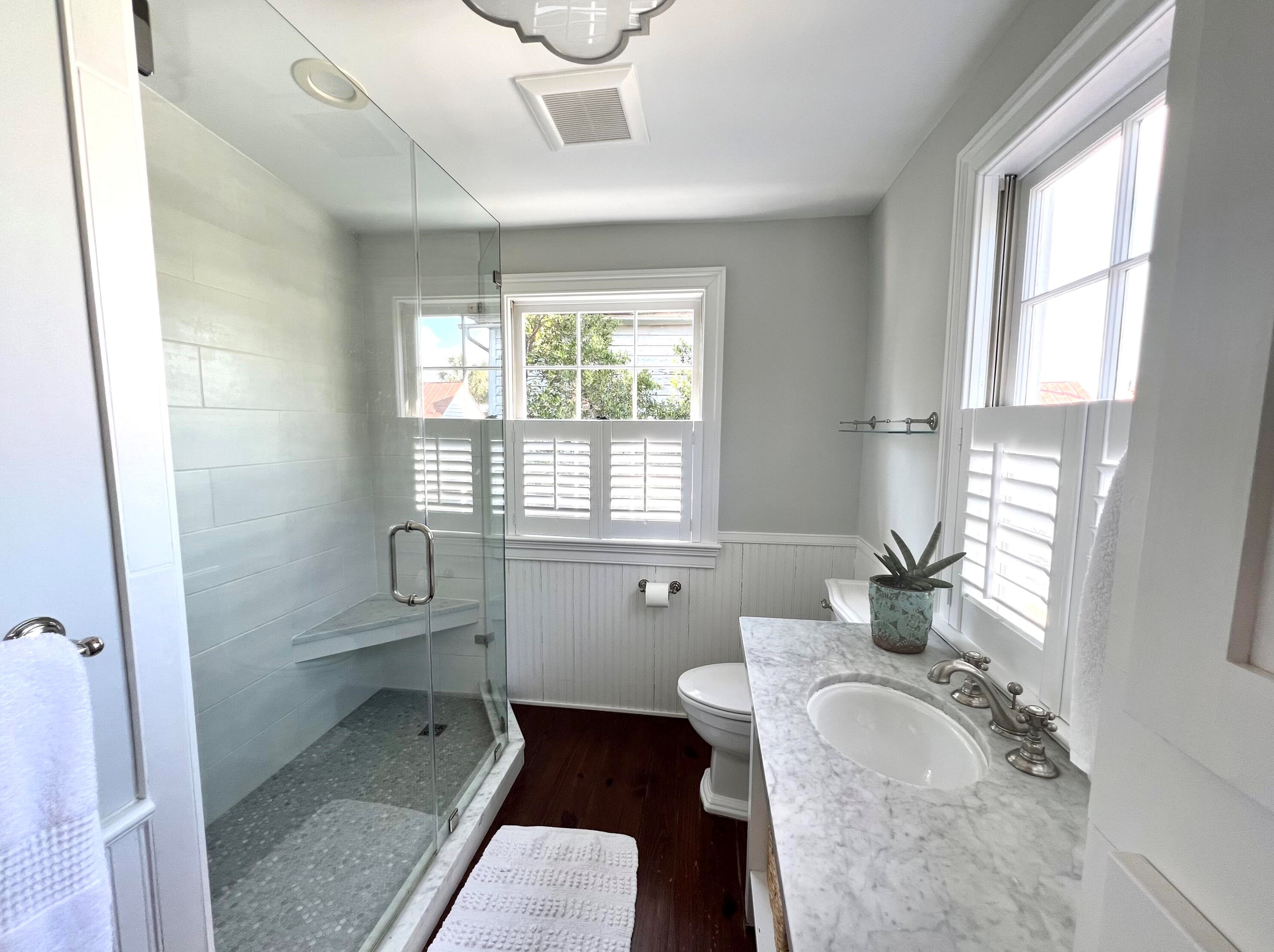 56 Radcliffe St, Charleston SC  29403-6276 exterior