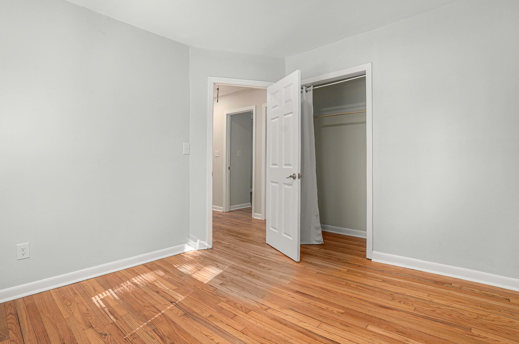 2471 Lantern St, Charleston SC  29414-4819 exterior