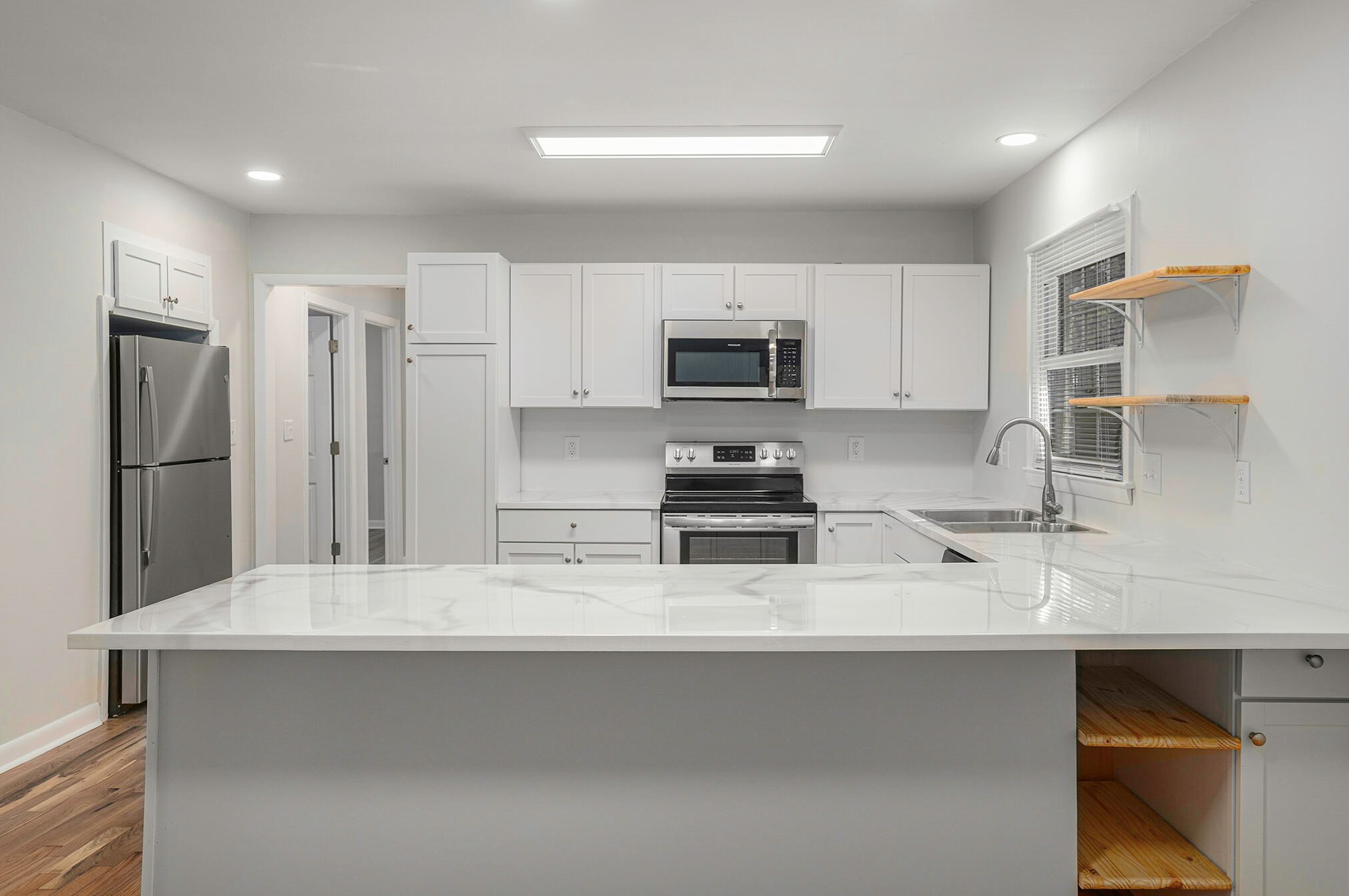 2471 Lantern St, Charleston SC  29414-4819 exterior