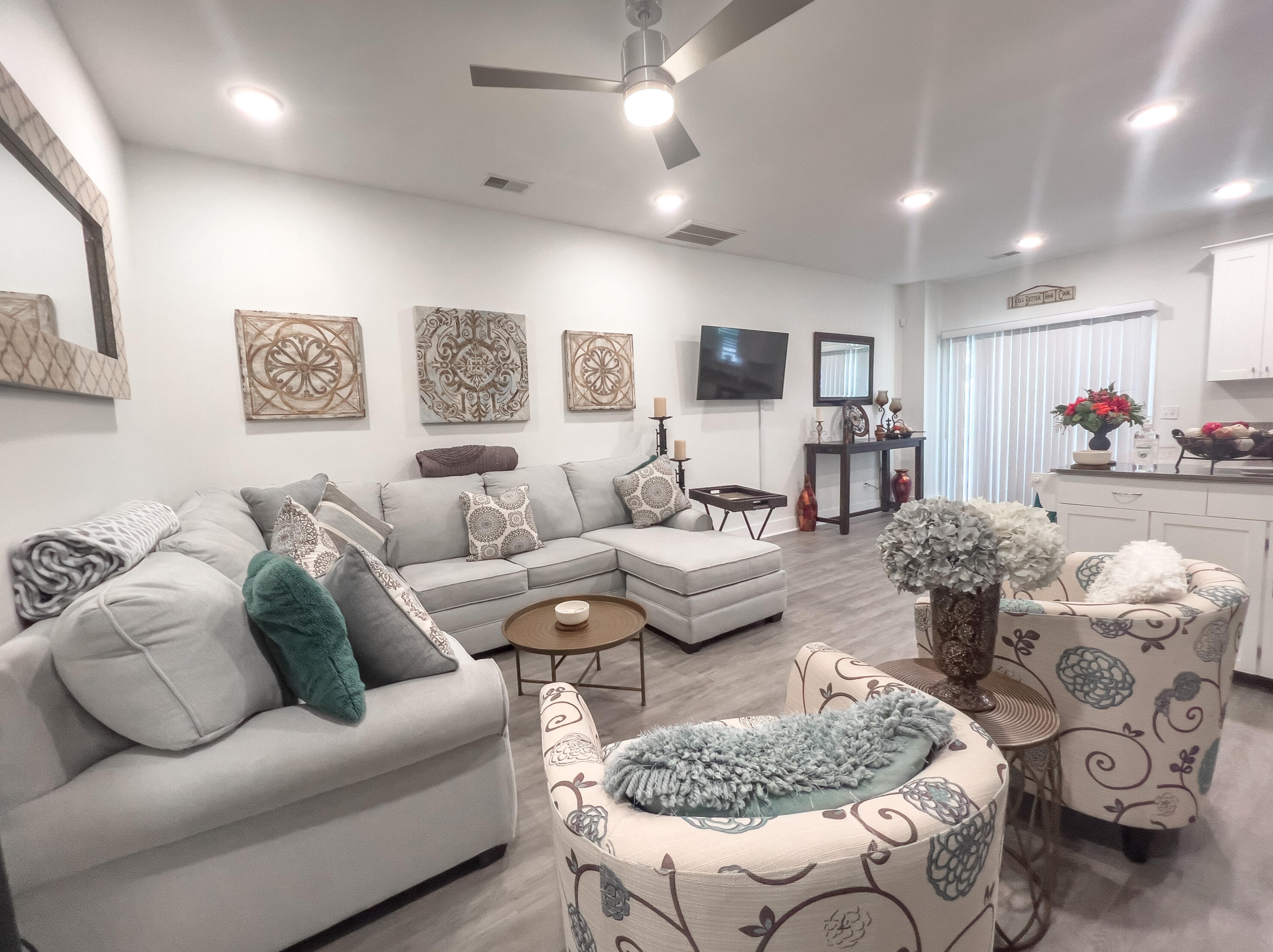 109 Grand Palm Ln, Summerville SC  29485-5863 exterior