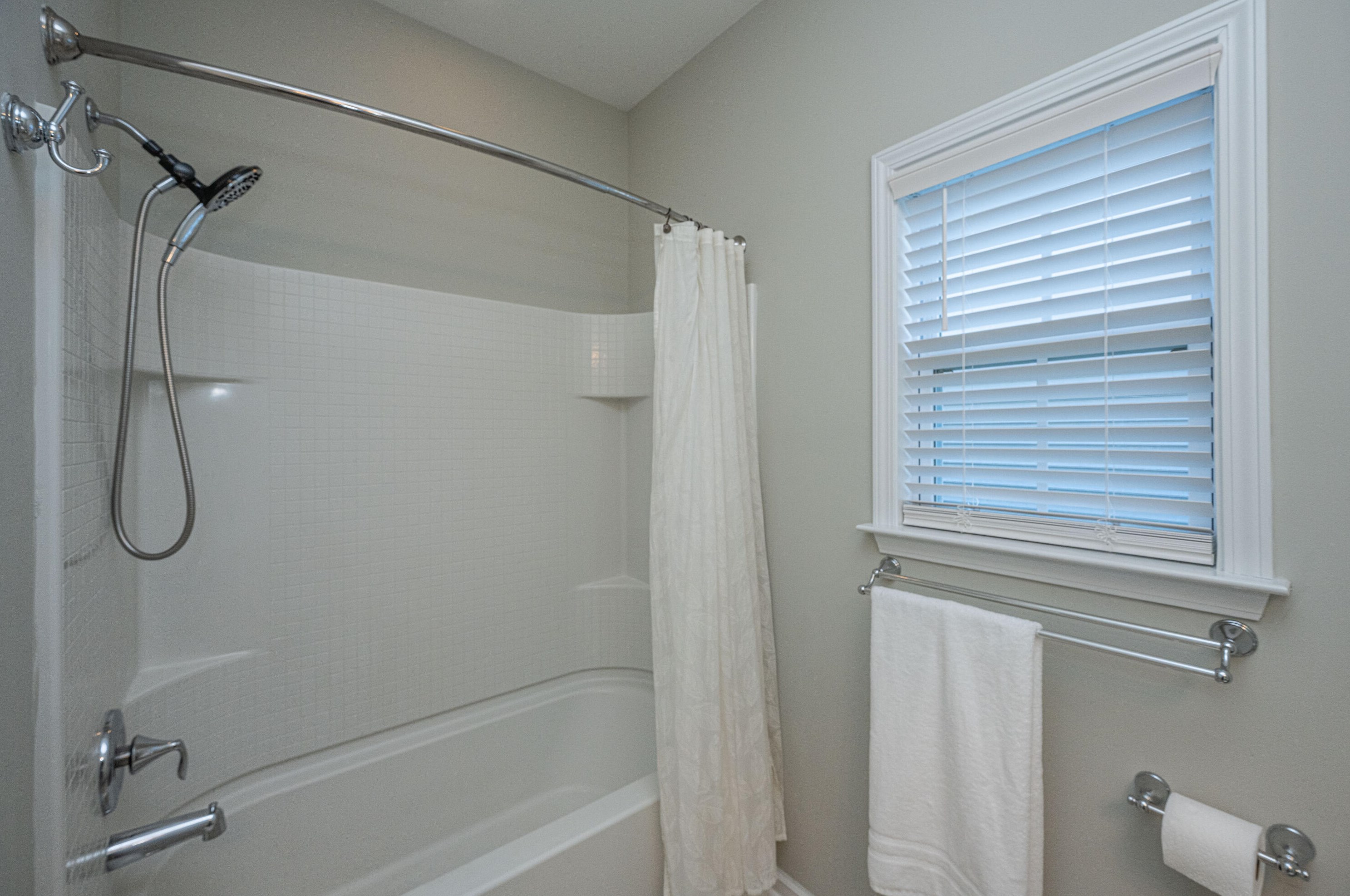 5459 Kings River Dr, Charleston SC  29420-7472 exterior