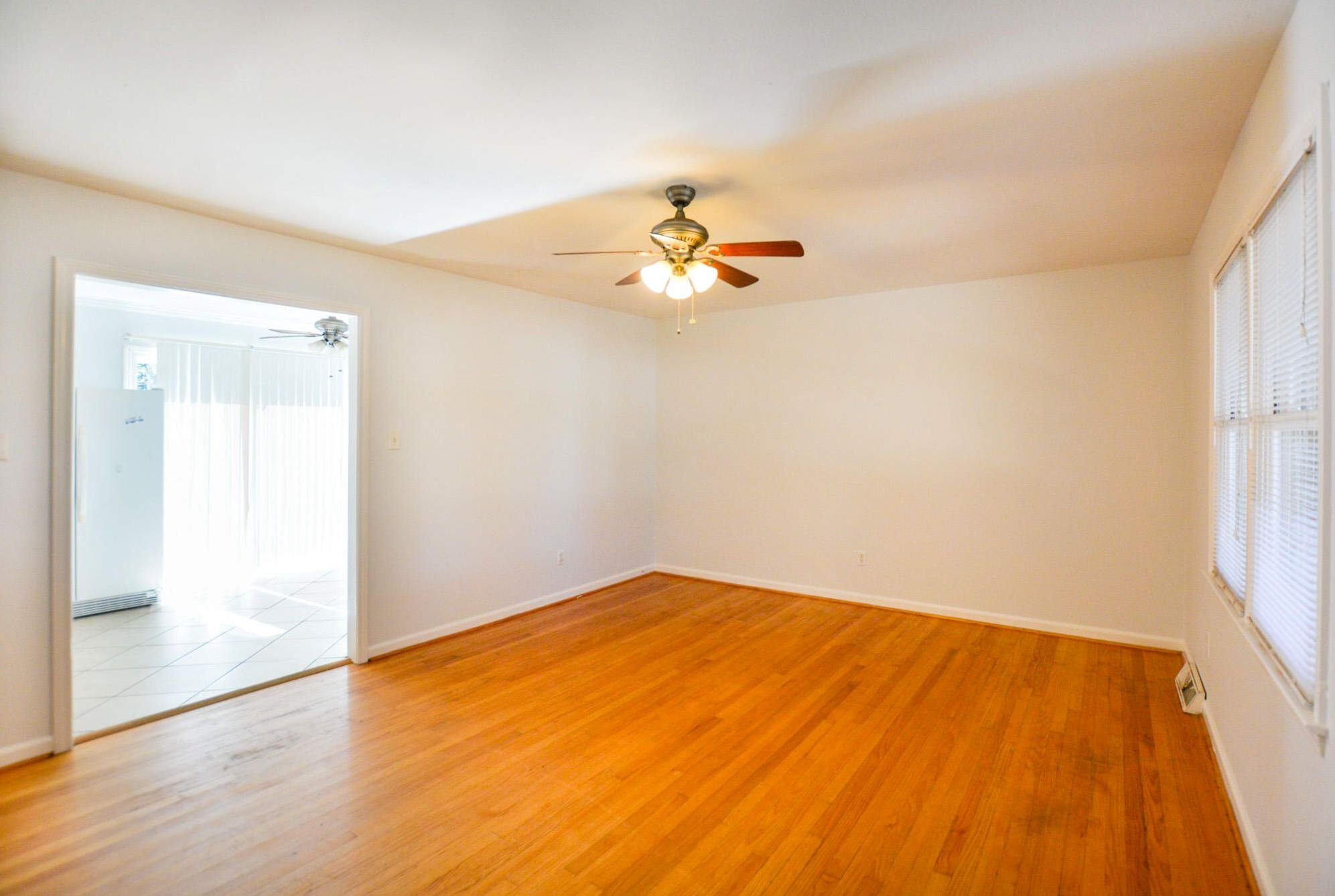 1303 Camp Rd, Charleston SC  29412-9213 exterior