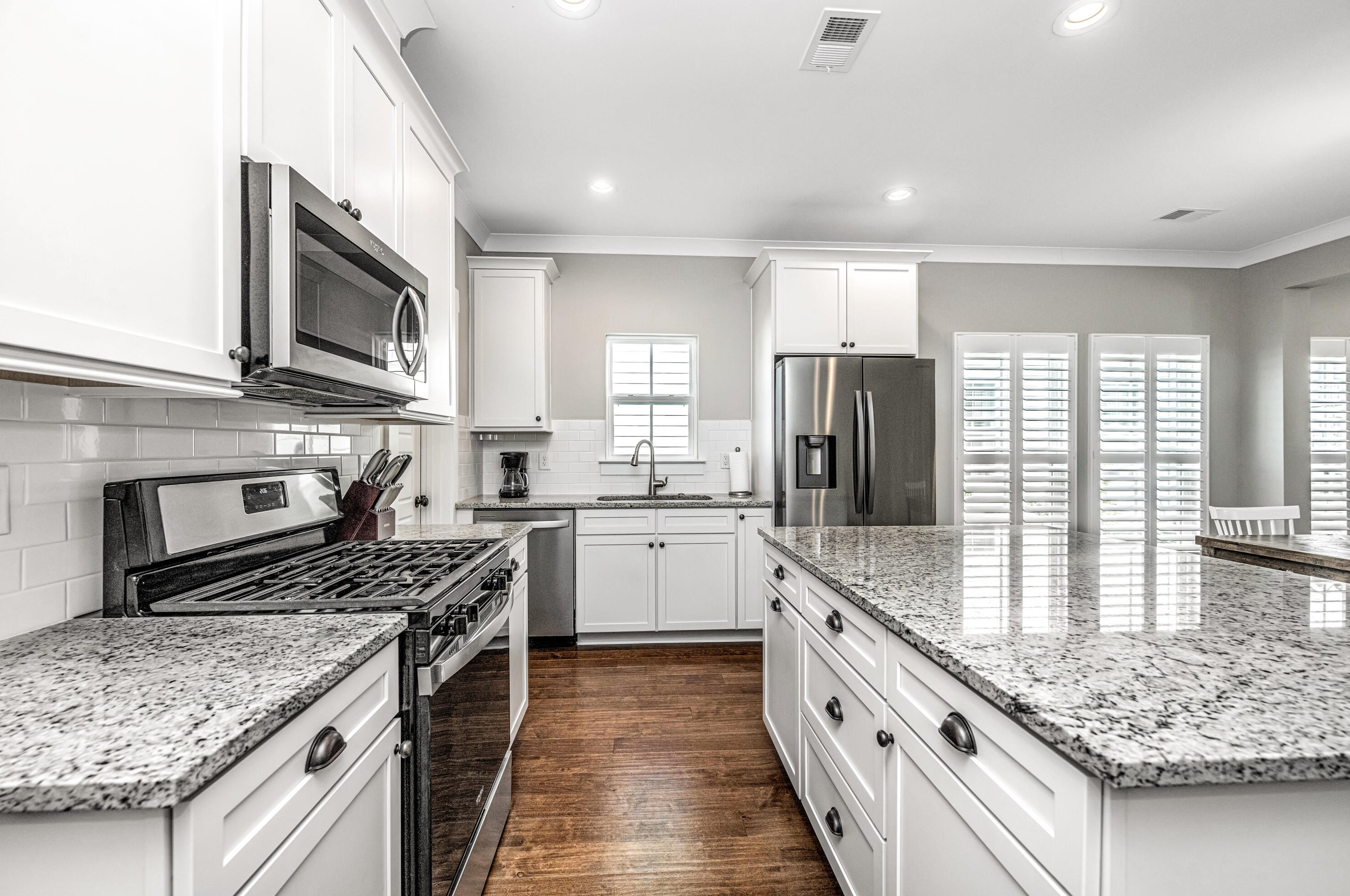 1898 Brittlebush Ln, Johns Island SC  29455-6717 exterior