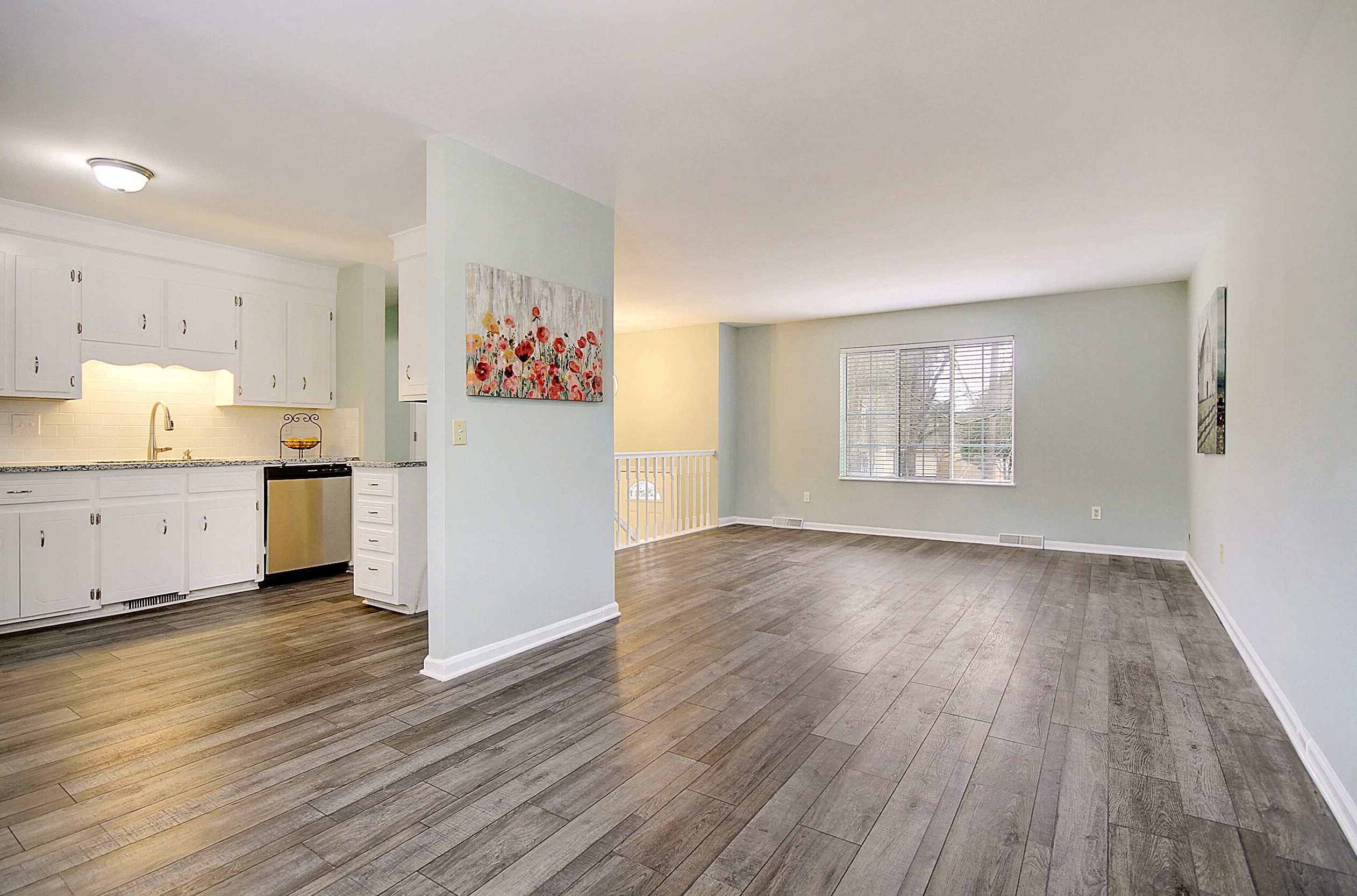 115 Garbon Dr, Summerville SC  29485-7425 exterior