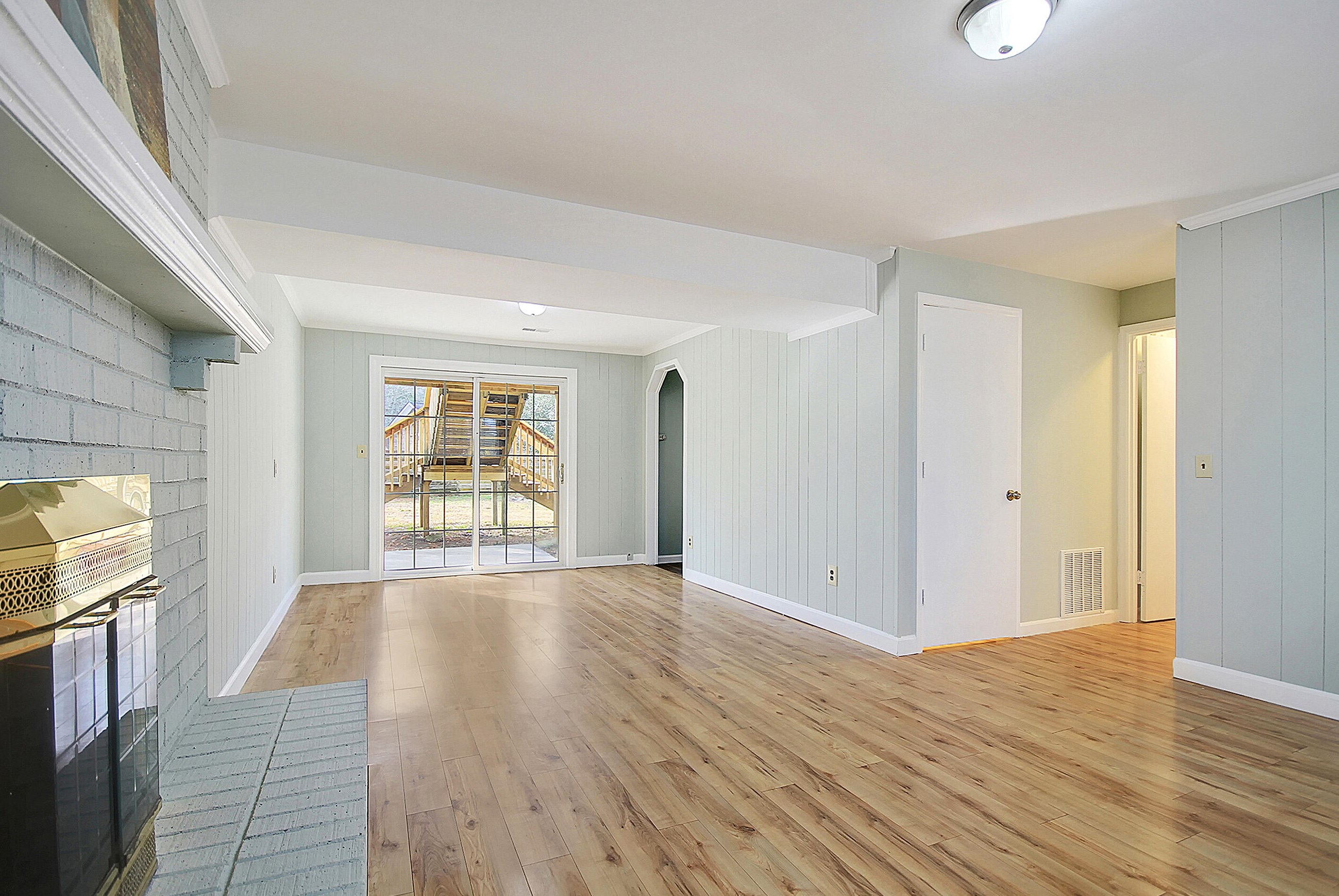 115 Garbon Dr, Summerville SC  29485-7425 exterior