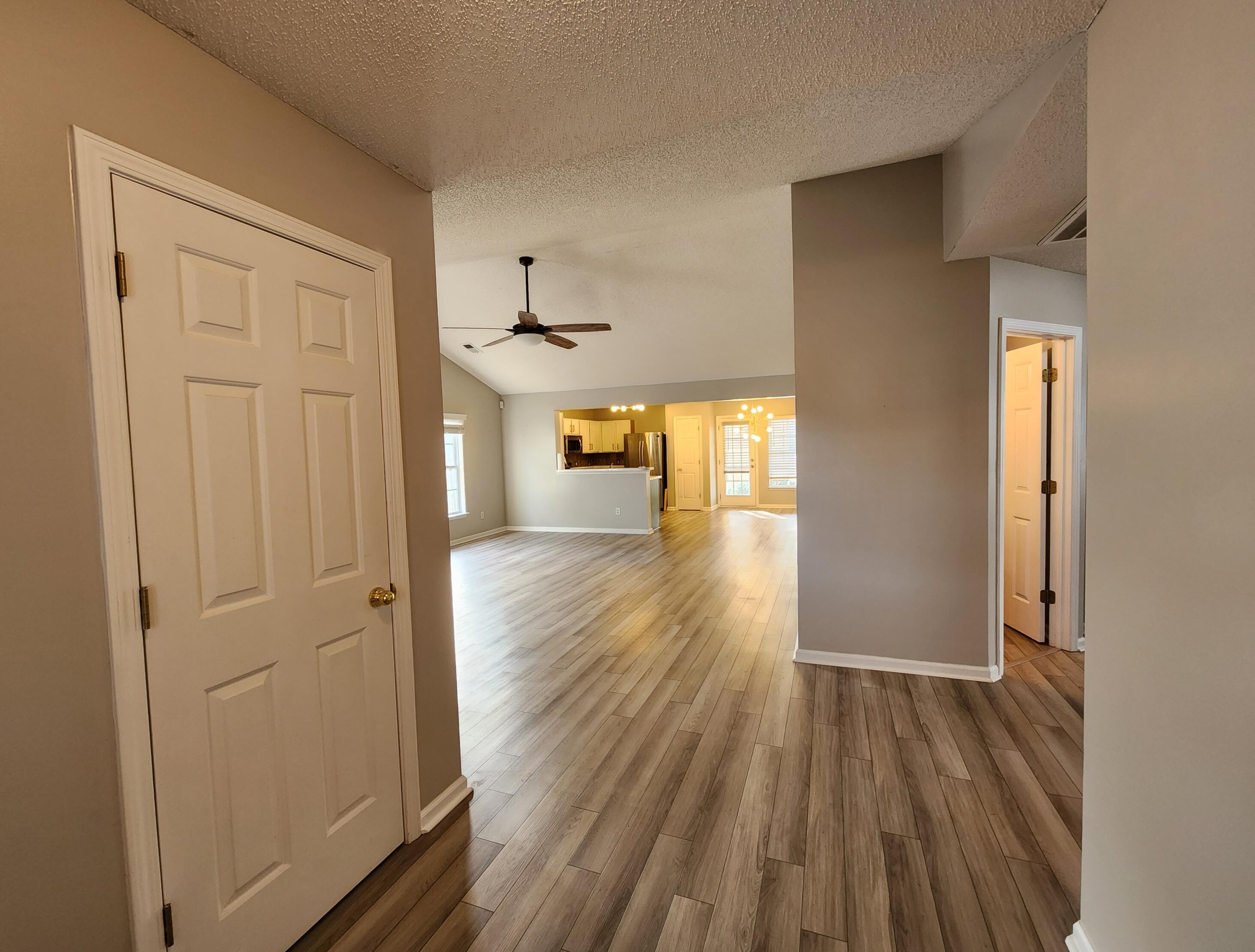 434 Dovetail Cir, Summerville SC  29483-7102 exterior