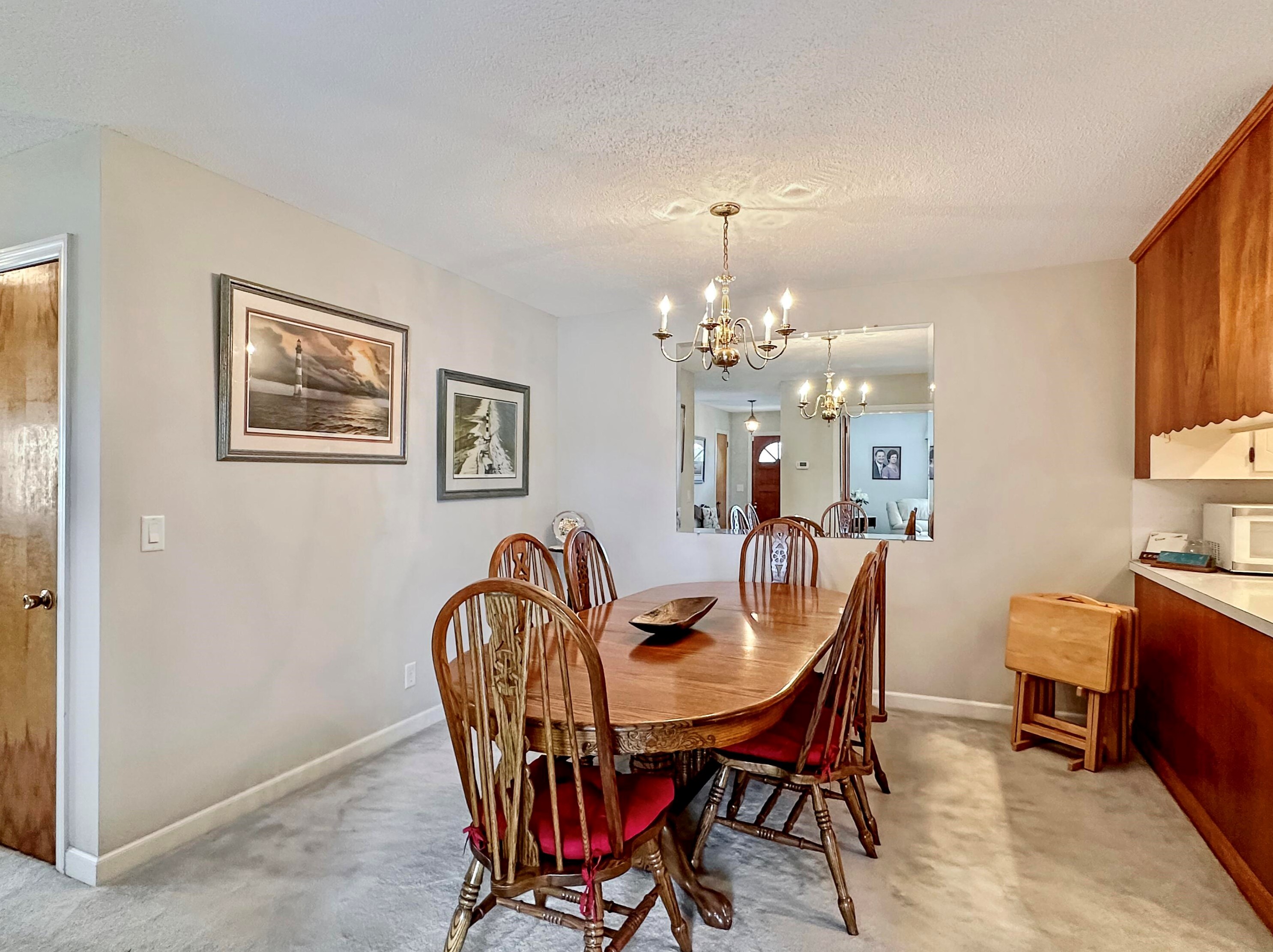 1605 Pinopolis Rd, Moncks Corner SC  29461-5921 exterior