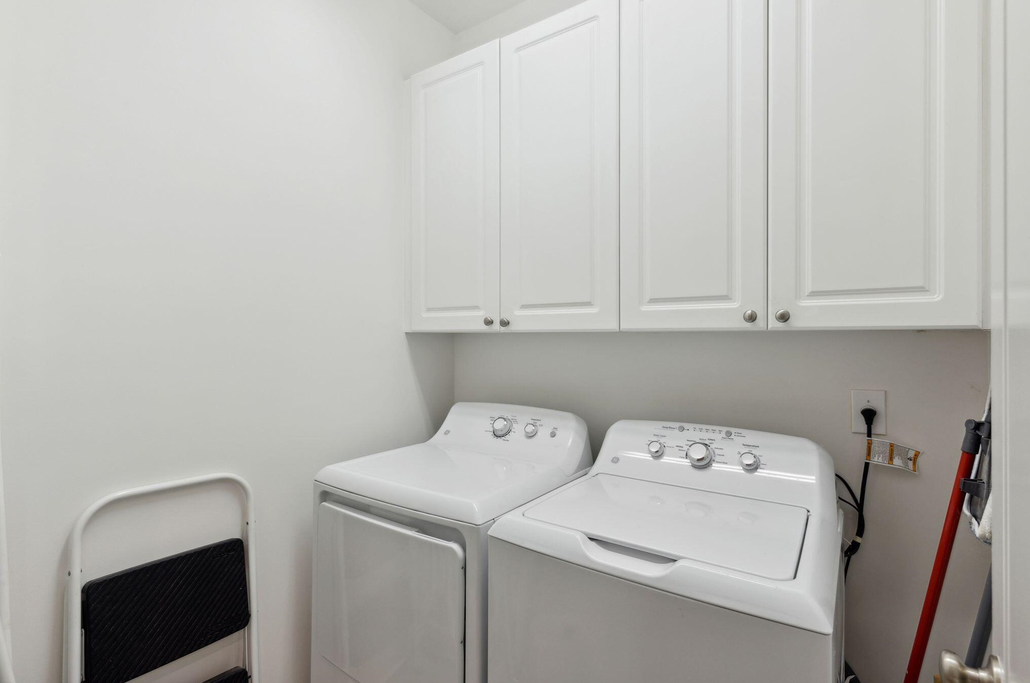 144 Ashley Bluffs Rd, Summerville SC  29485-6043 exterior
