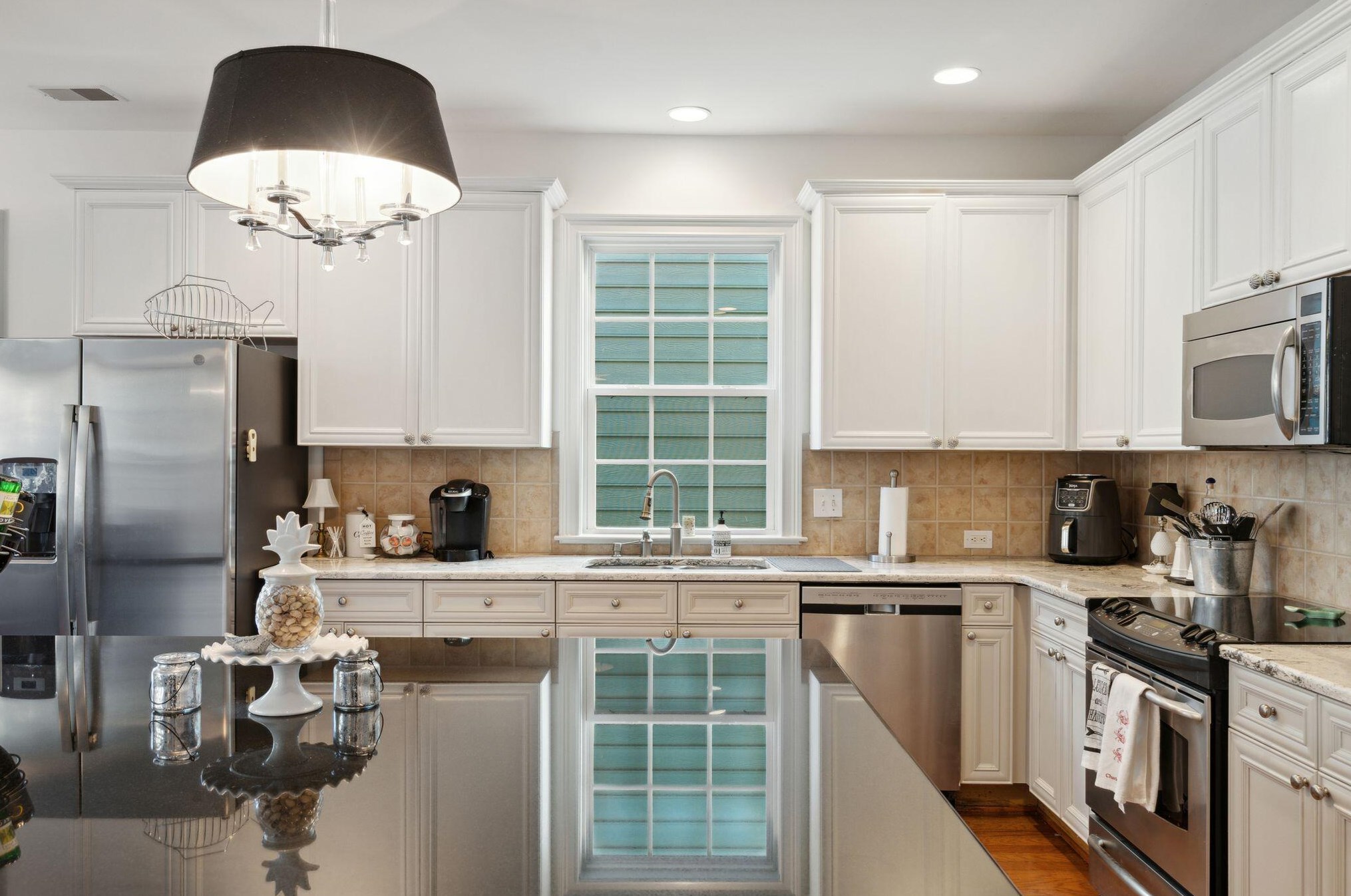 144 Ashley Bluffs Rd, Summerville SC  29485-6043 exterior