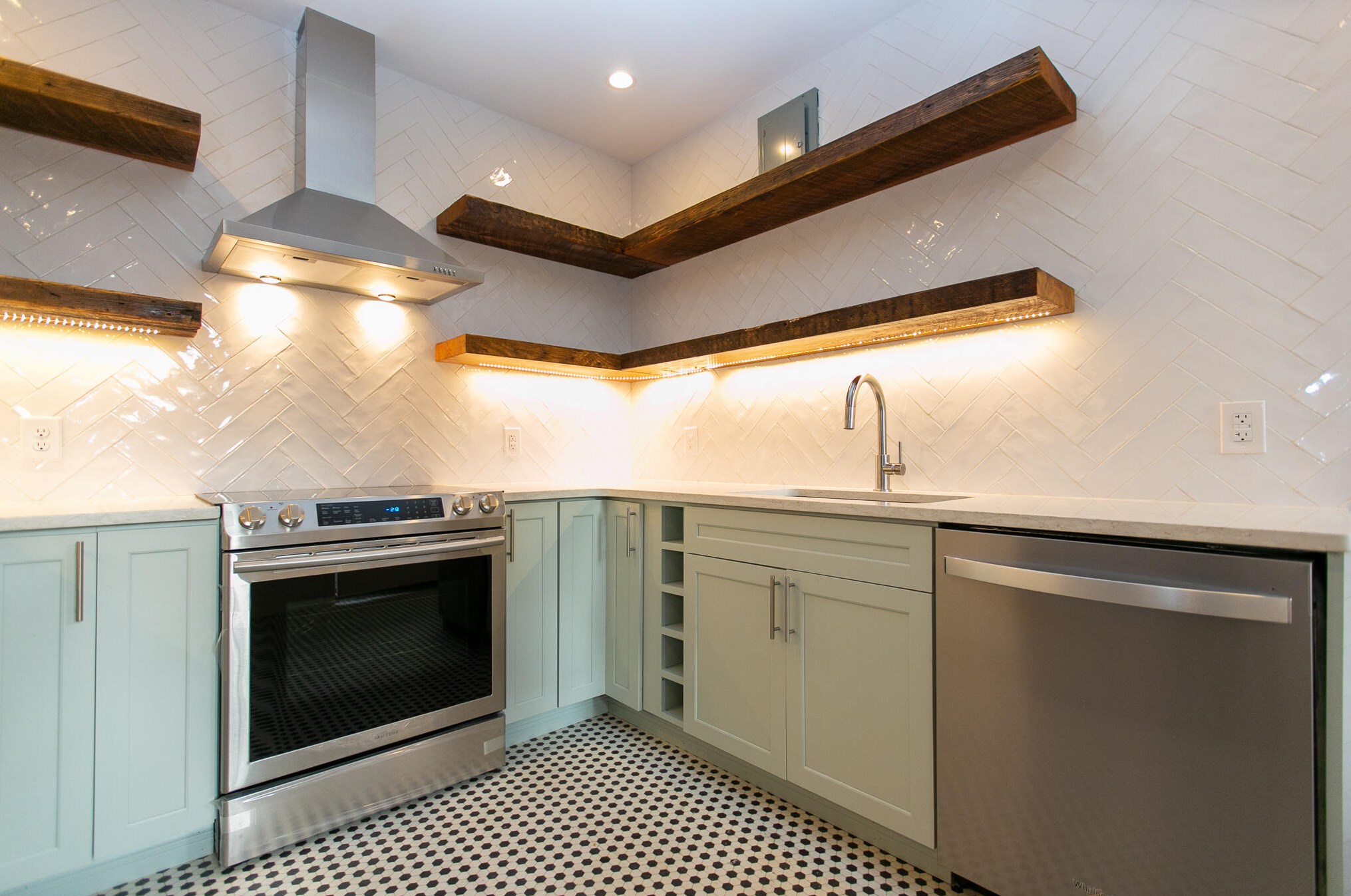 89 Church St, Charleston SC  29401-2574 exterior