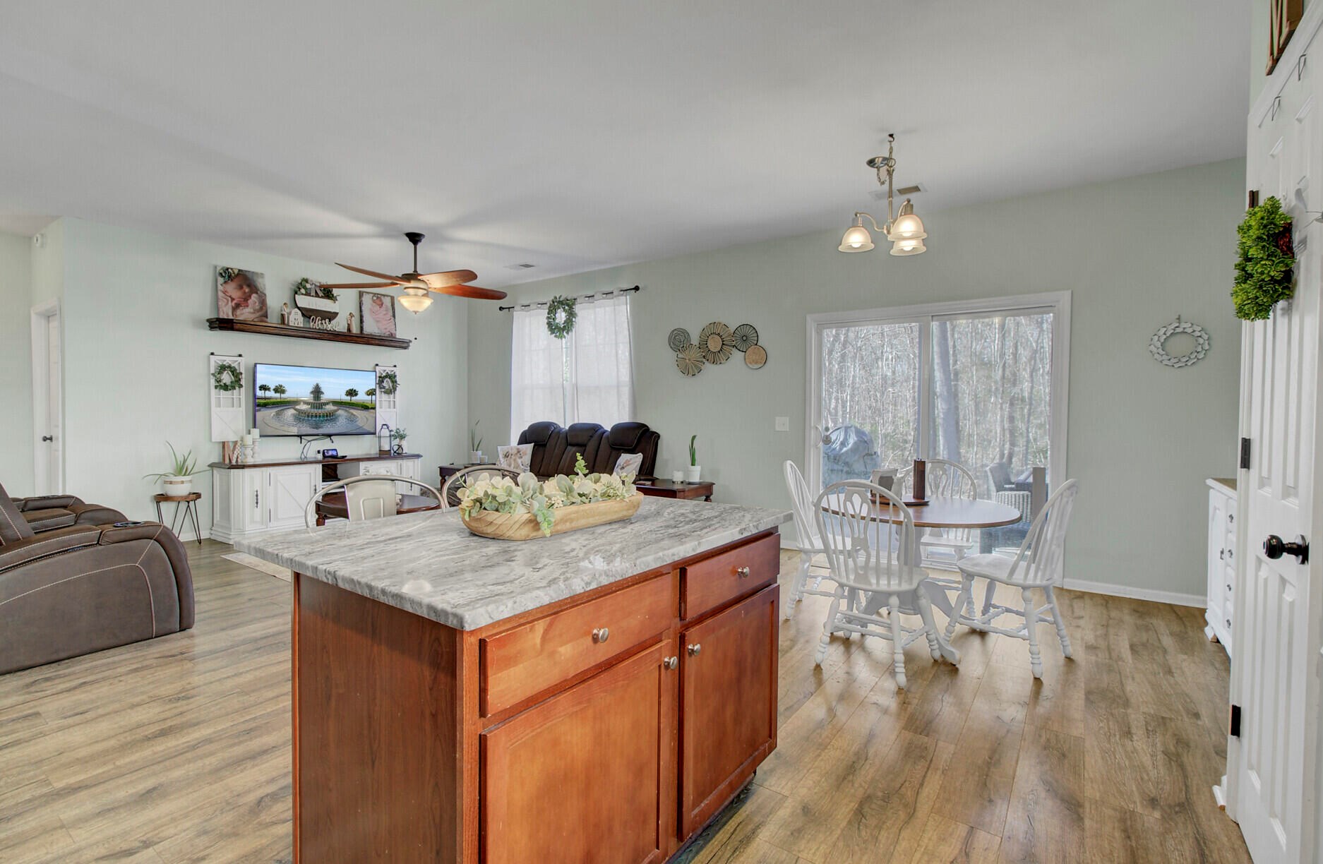 3024 Nantuckett Ave, Charleston SC  29420-8973 exterior