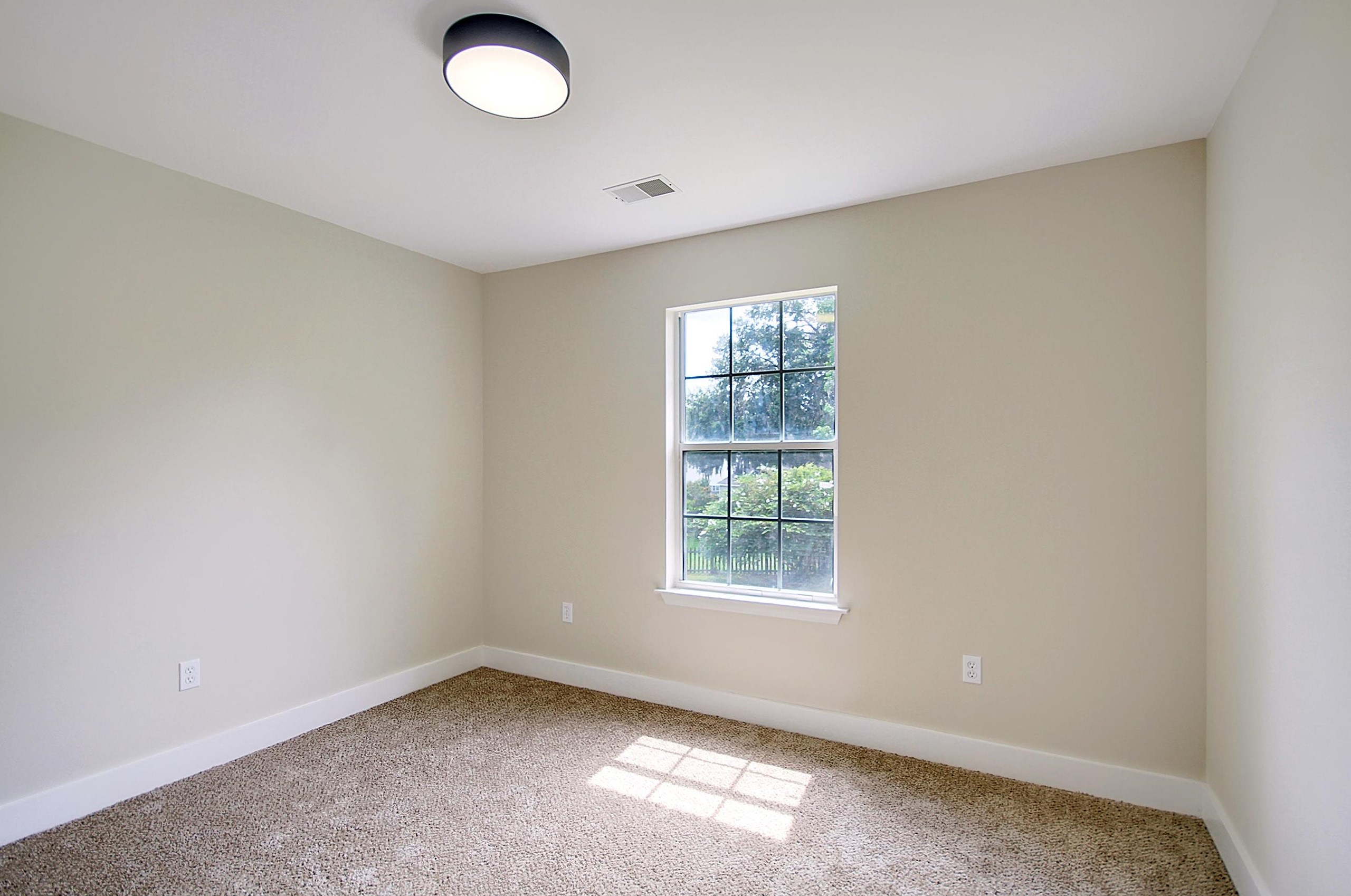 8653 Laurel Grove Ln, Charleston SC  29420-6814 exterior