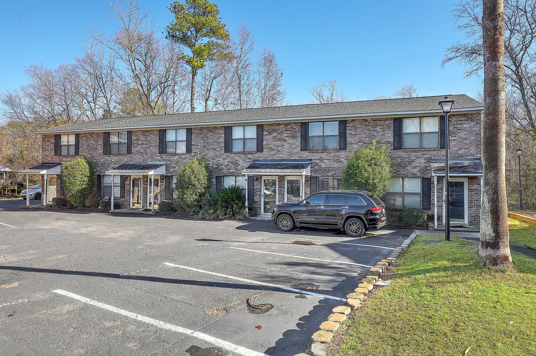 6240 Lucille Dr, Charleston SC  29406-4869 exterior