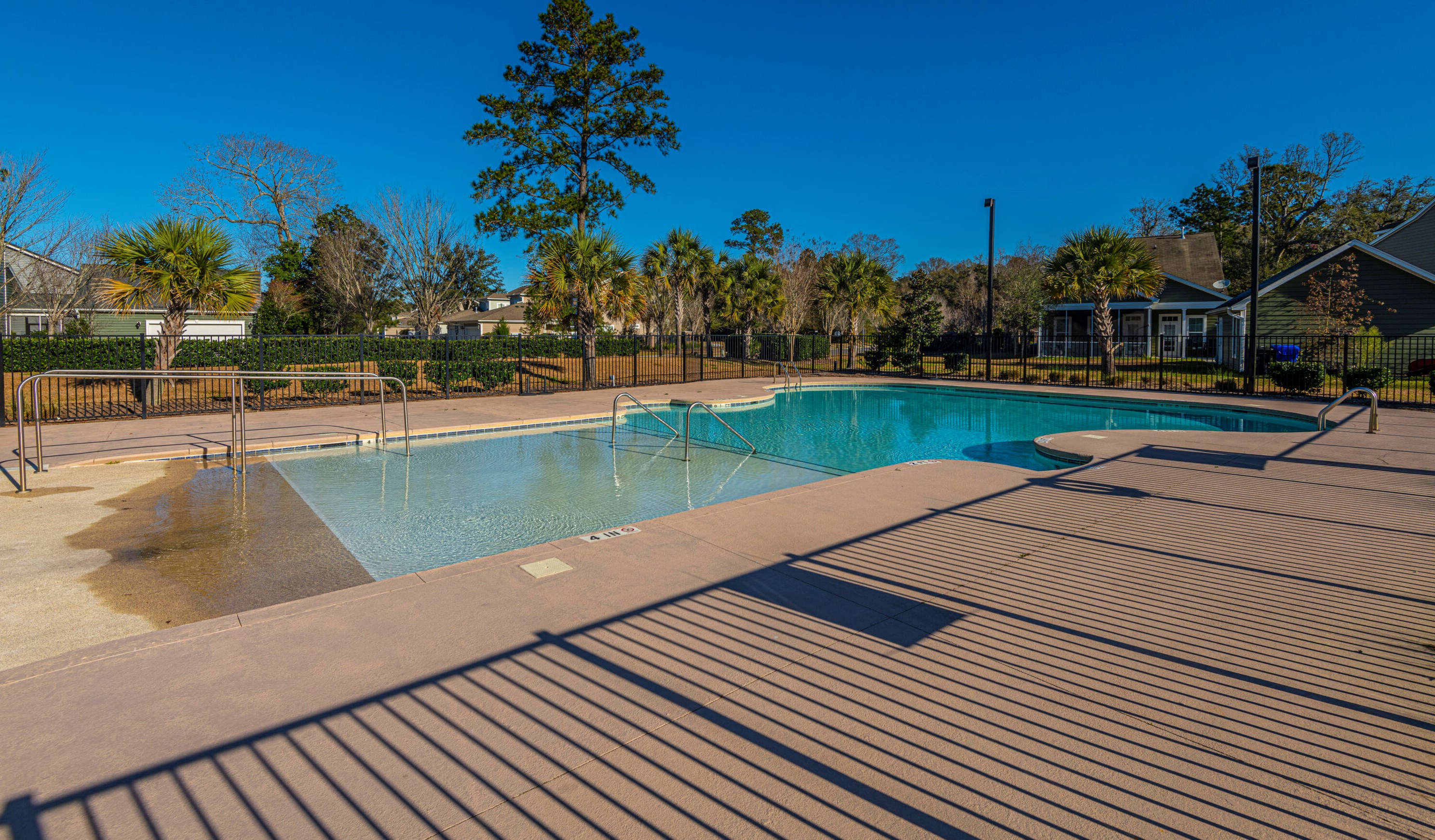 1587 Bluewater Way, Charleston SC 29414-7925 exterior