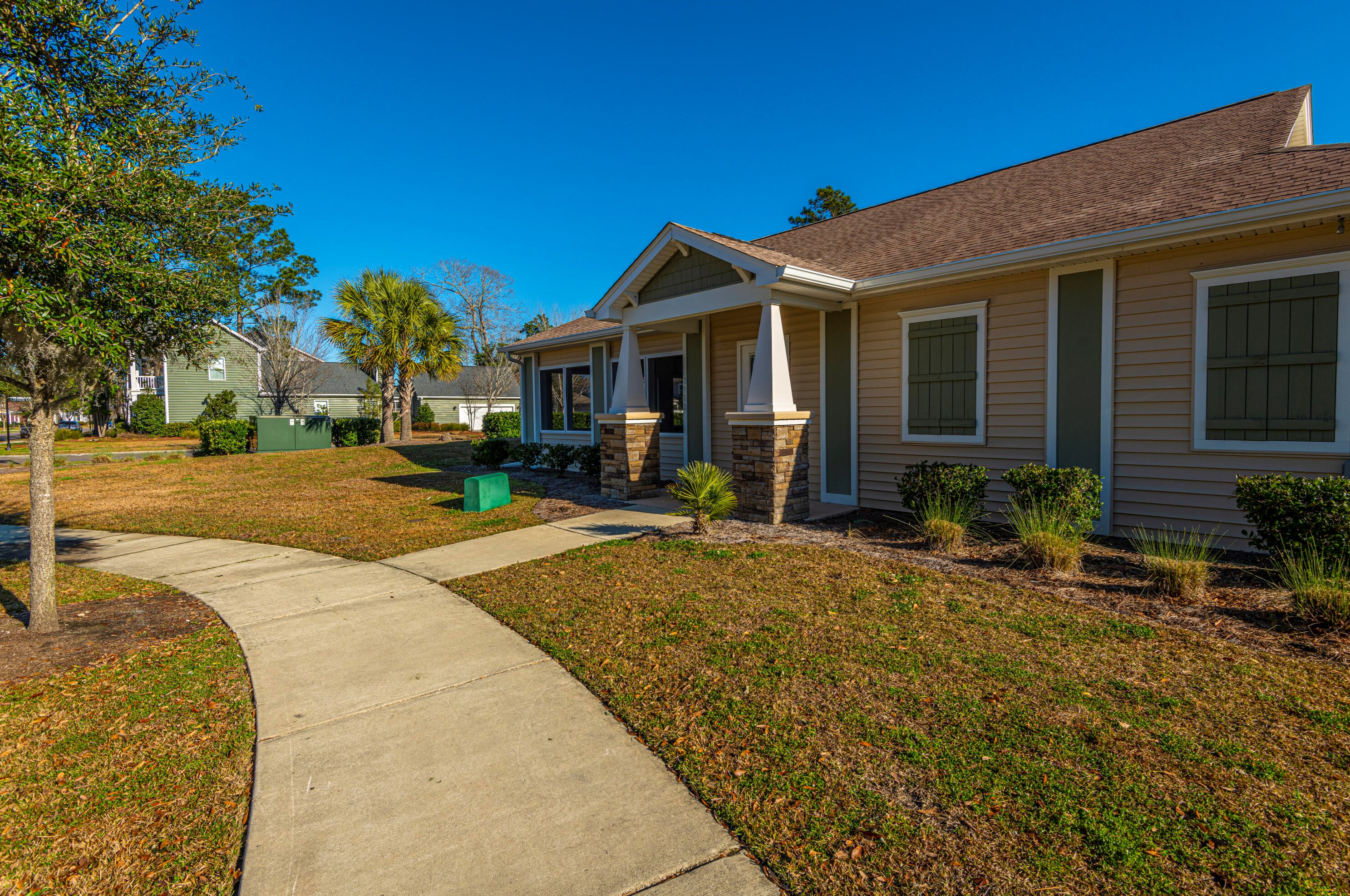 1587 Bluewater Way, Charleston SC 29414-7925 exterior