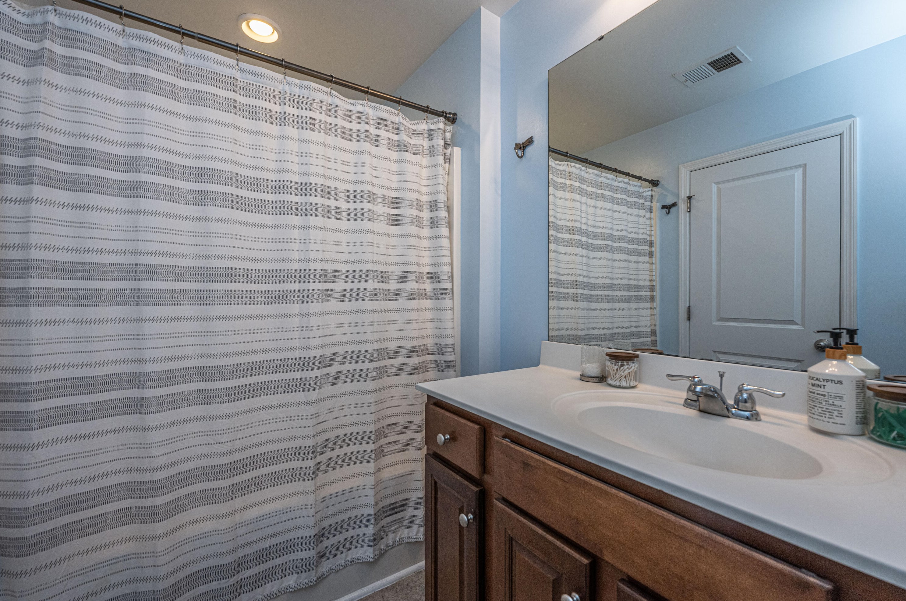 1587 Bluewater Way, Charleston SC 29414-7925 exterior