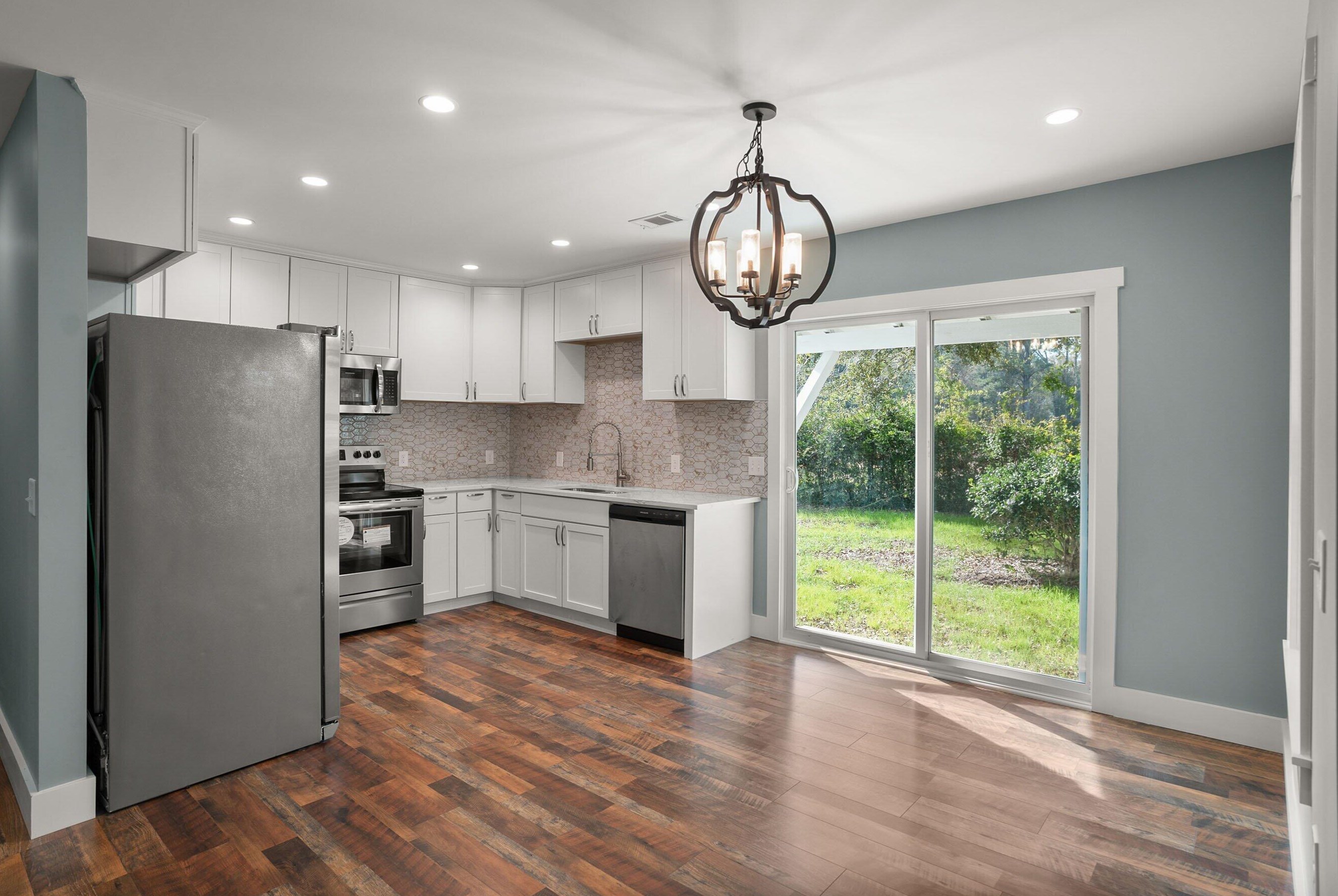 913 Seaside Rd, Saint Helena SC  29920-6518 exterior