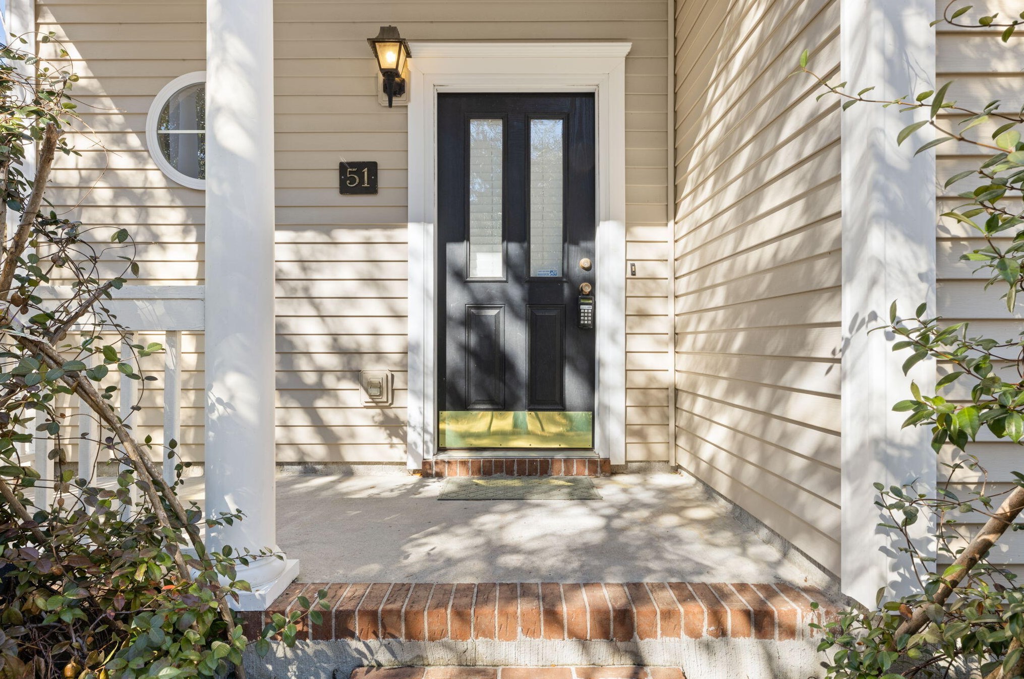 51 Regency Oaks Dr, Summerville SC  29485-8181 exterior