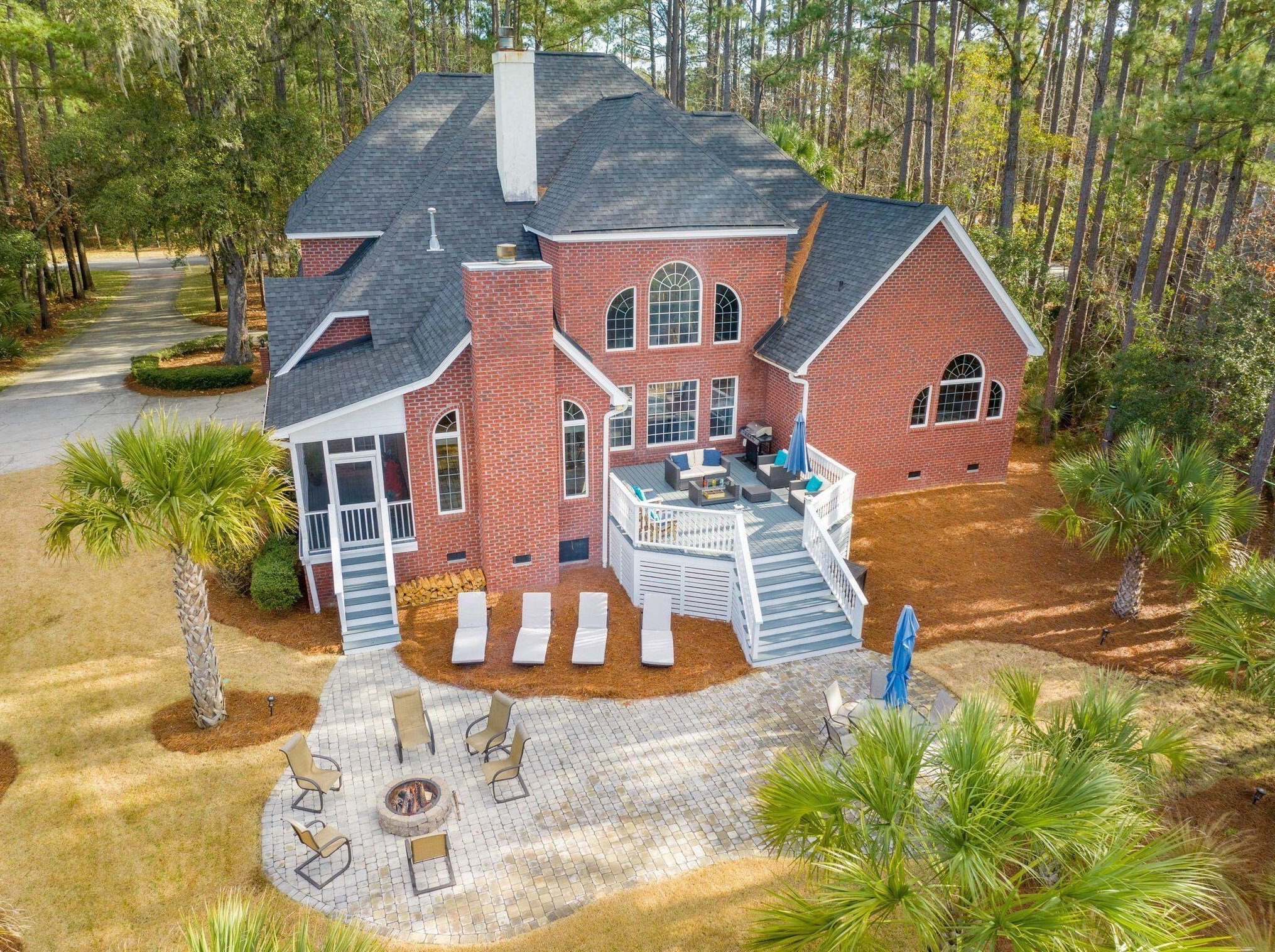 3004 Pignatelli Cres, Mount Pleasant SC  29466-8009 exterior