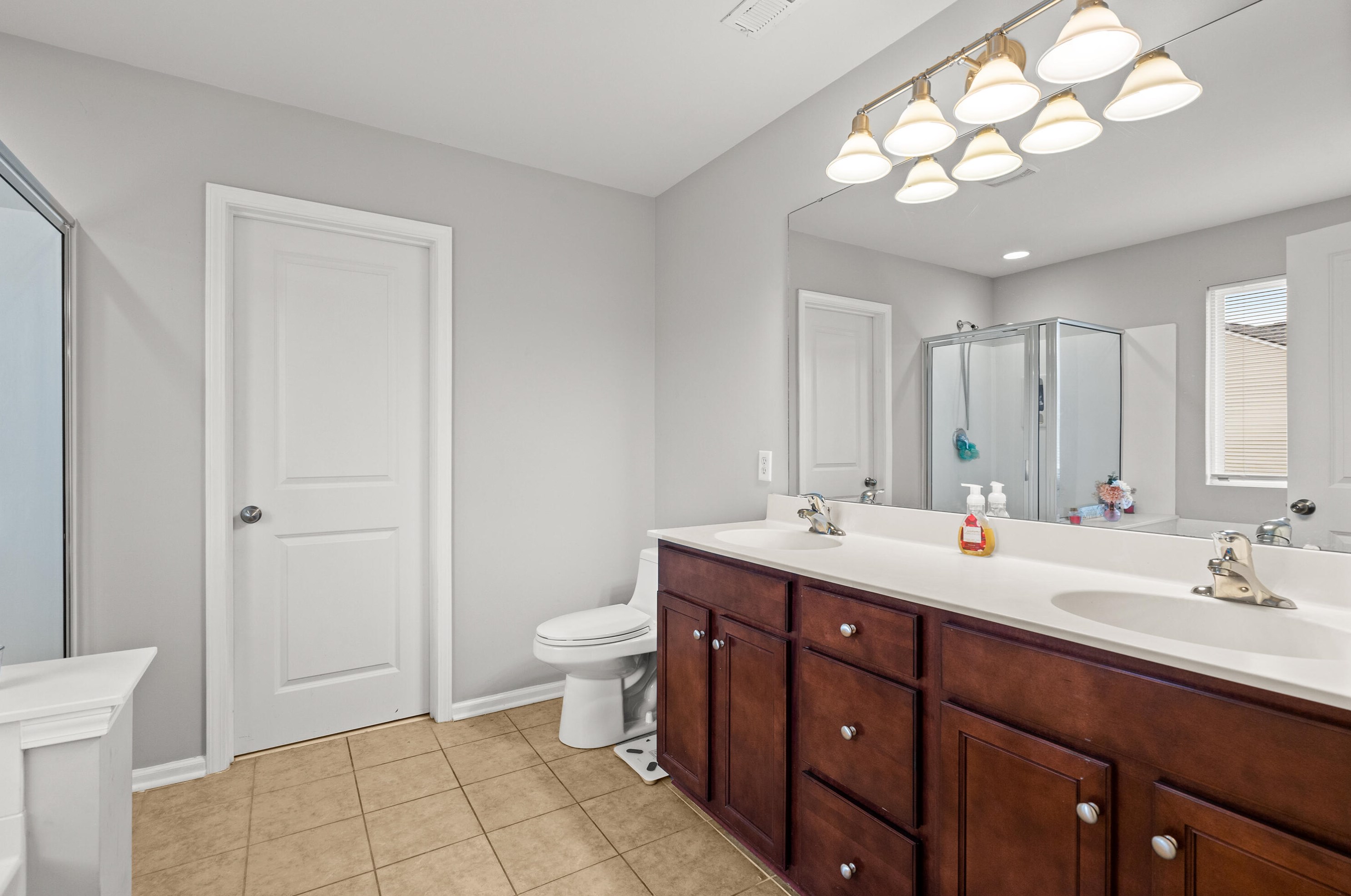 202 Decatur Dr, Summerville SC  29483-5342 exterior