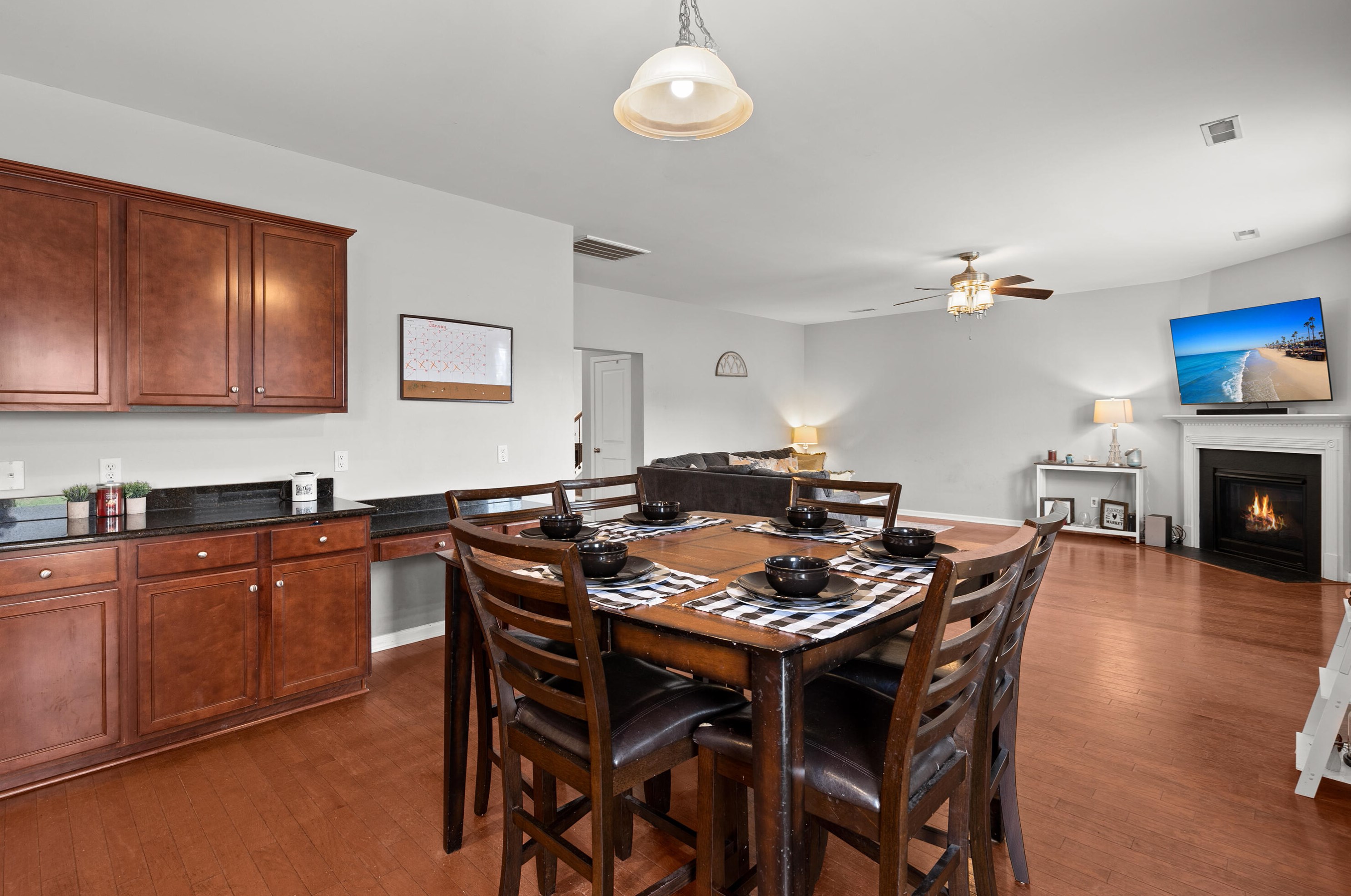 202 Decatur Dr, Summerville SC  29483-5342 exterior