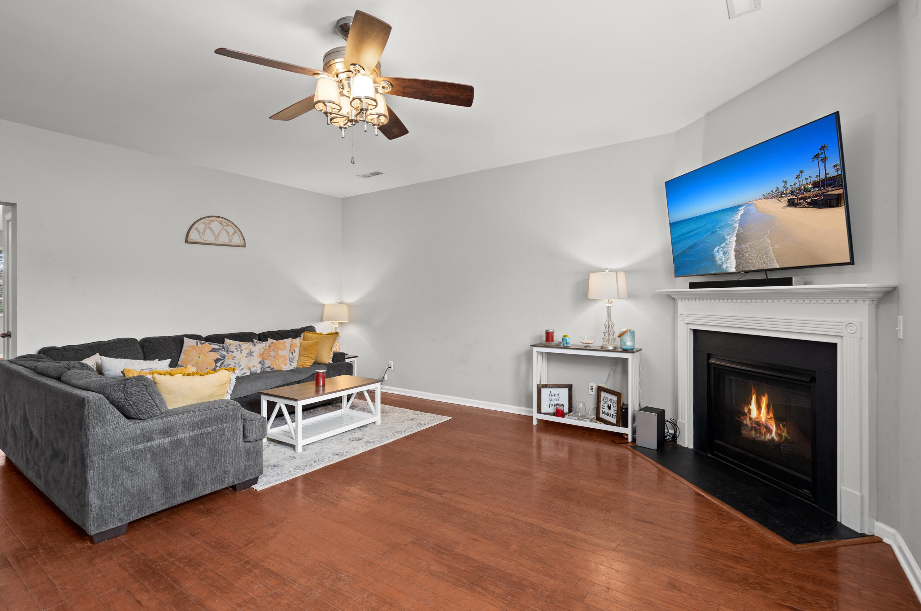 202 Decatur Dr, Summerville SC  29483-5342 exterior