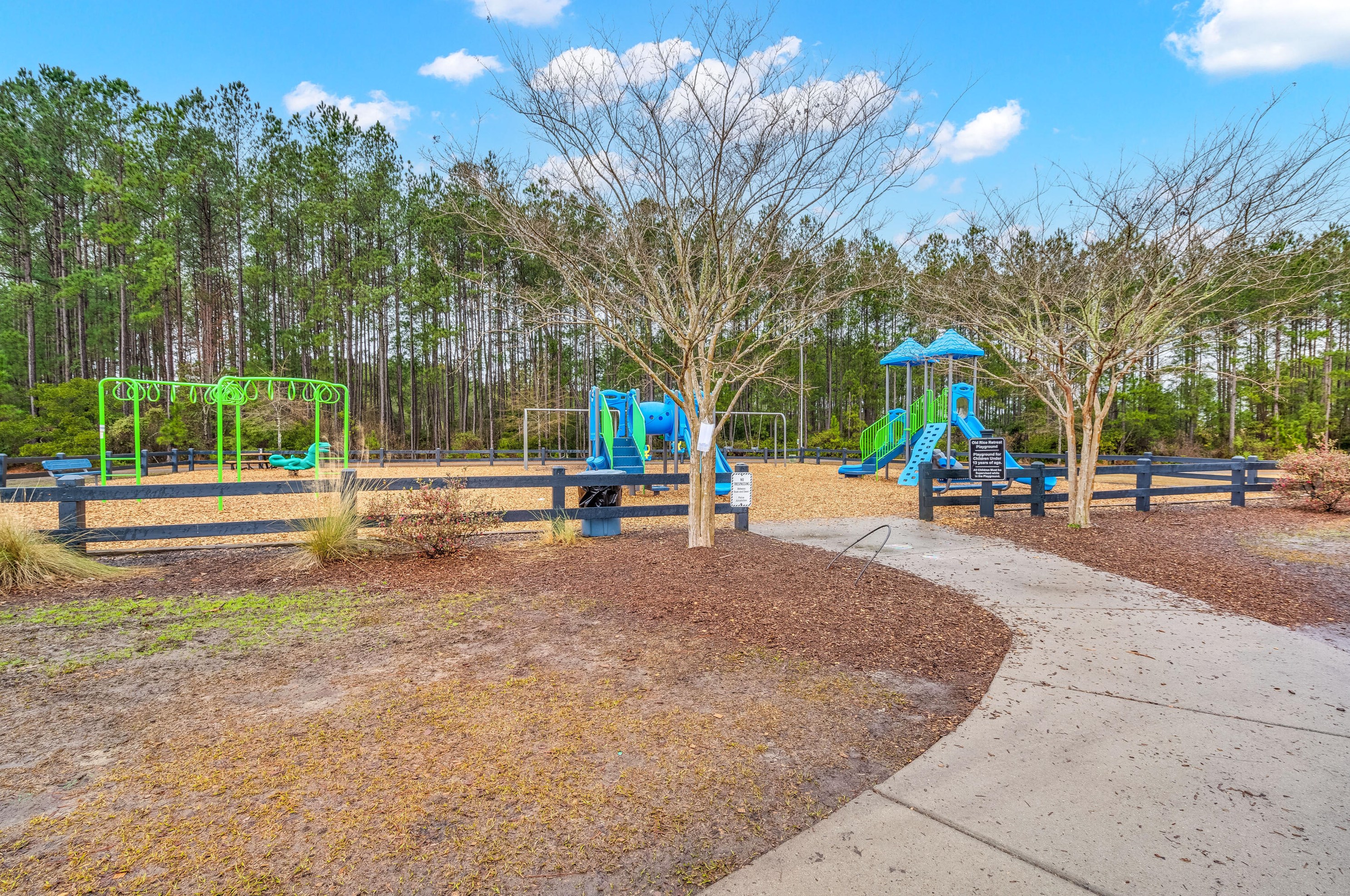 202 Decatur Dr, Summerville SC  29483-5342 exterior