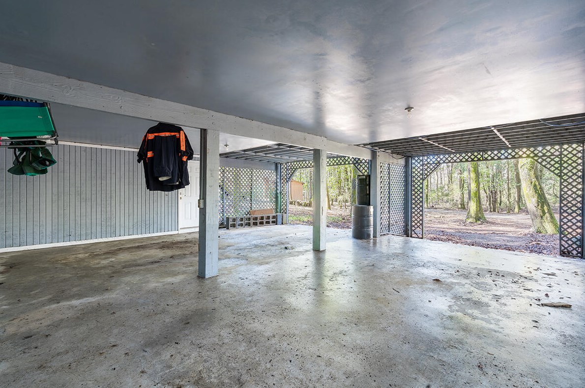 102 Dowling Ave, Walterboro SC  29488-3801 exterior