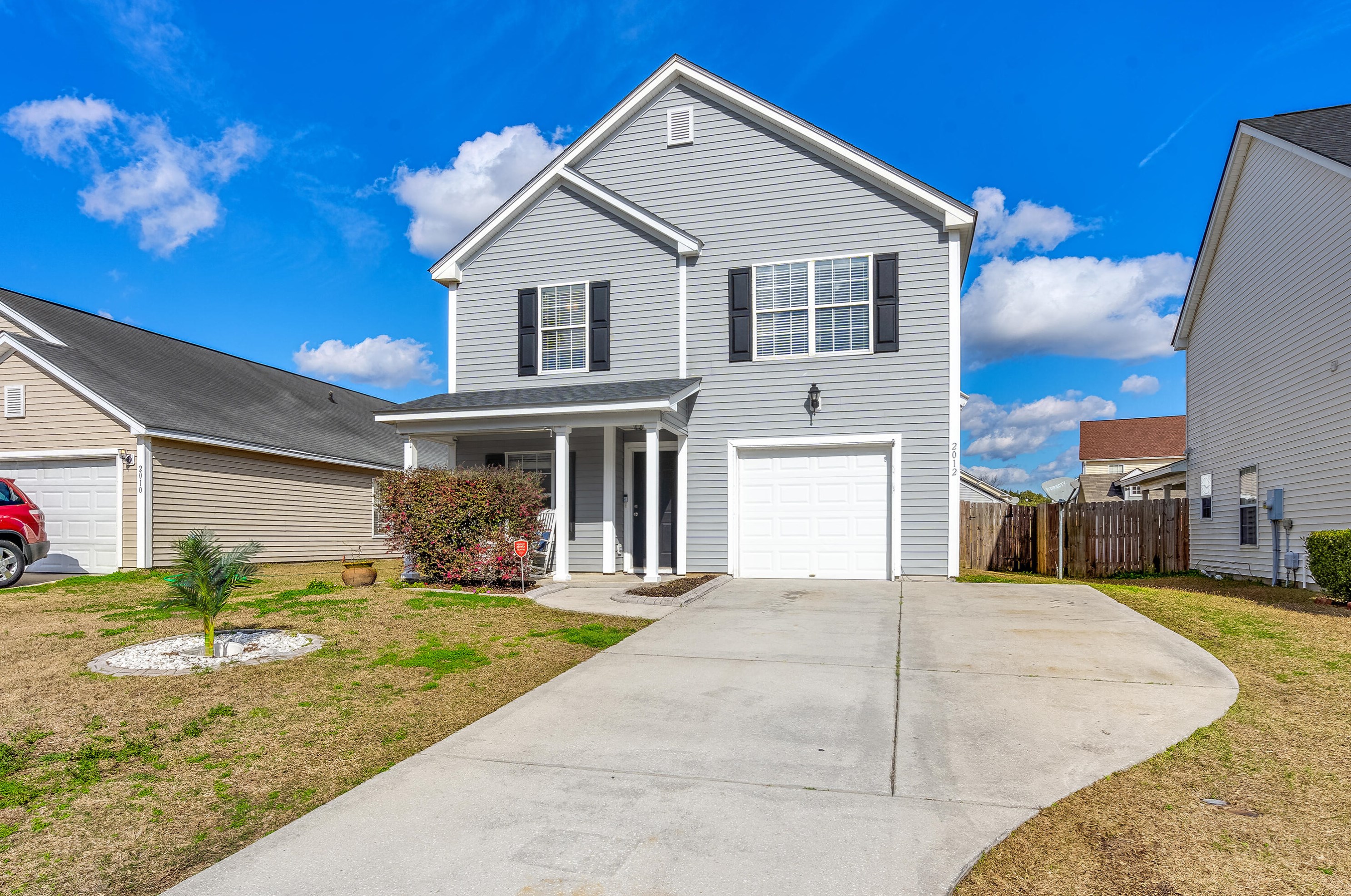 2012 Bearclaw Dr, Charleston SC  29445-4748 exterior