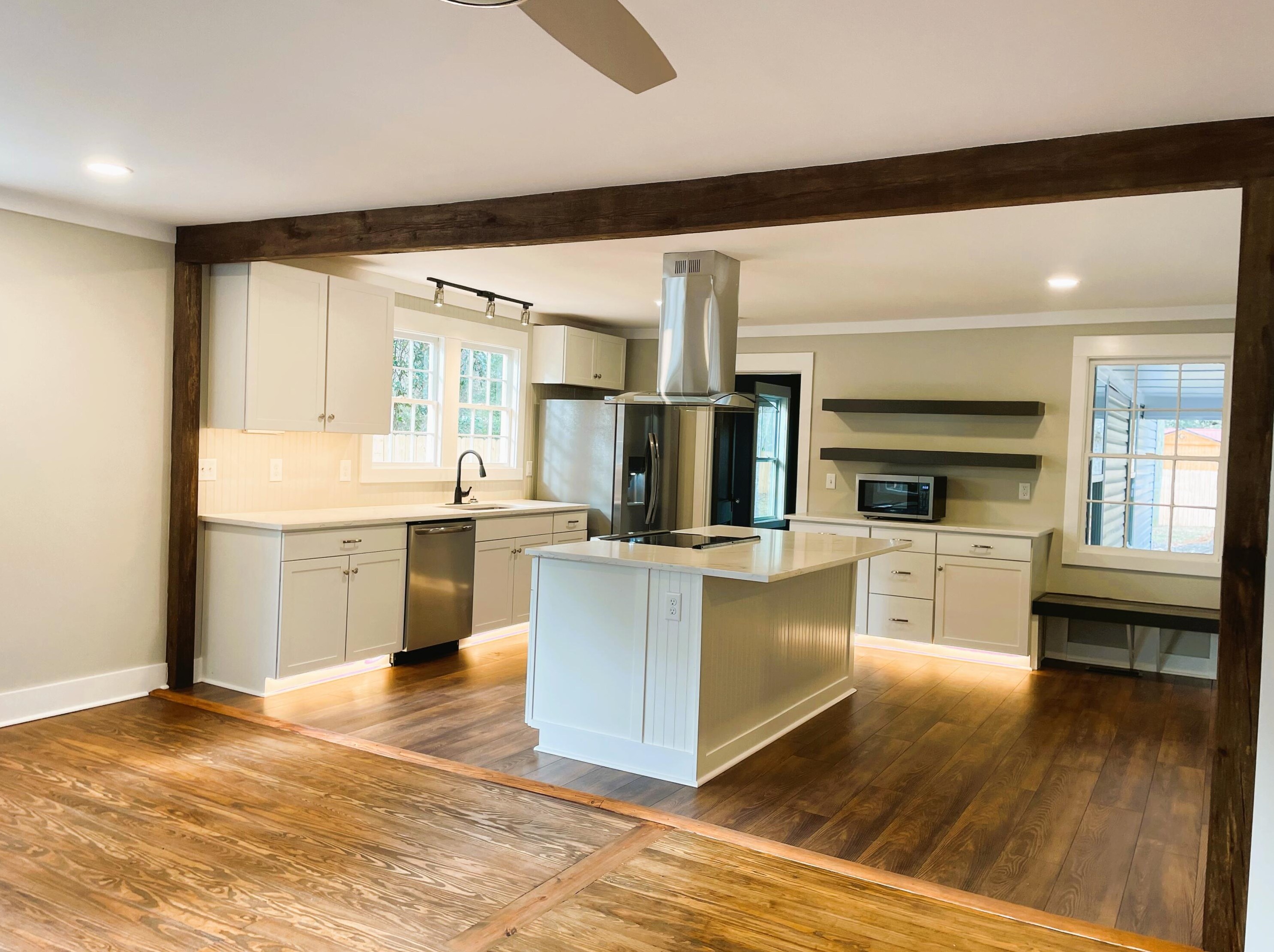 223 Hayden St, Walterboro SC  29488-4224 exterior
