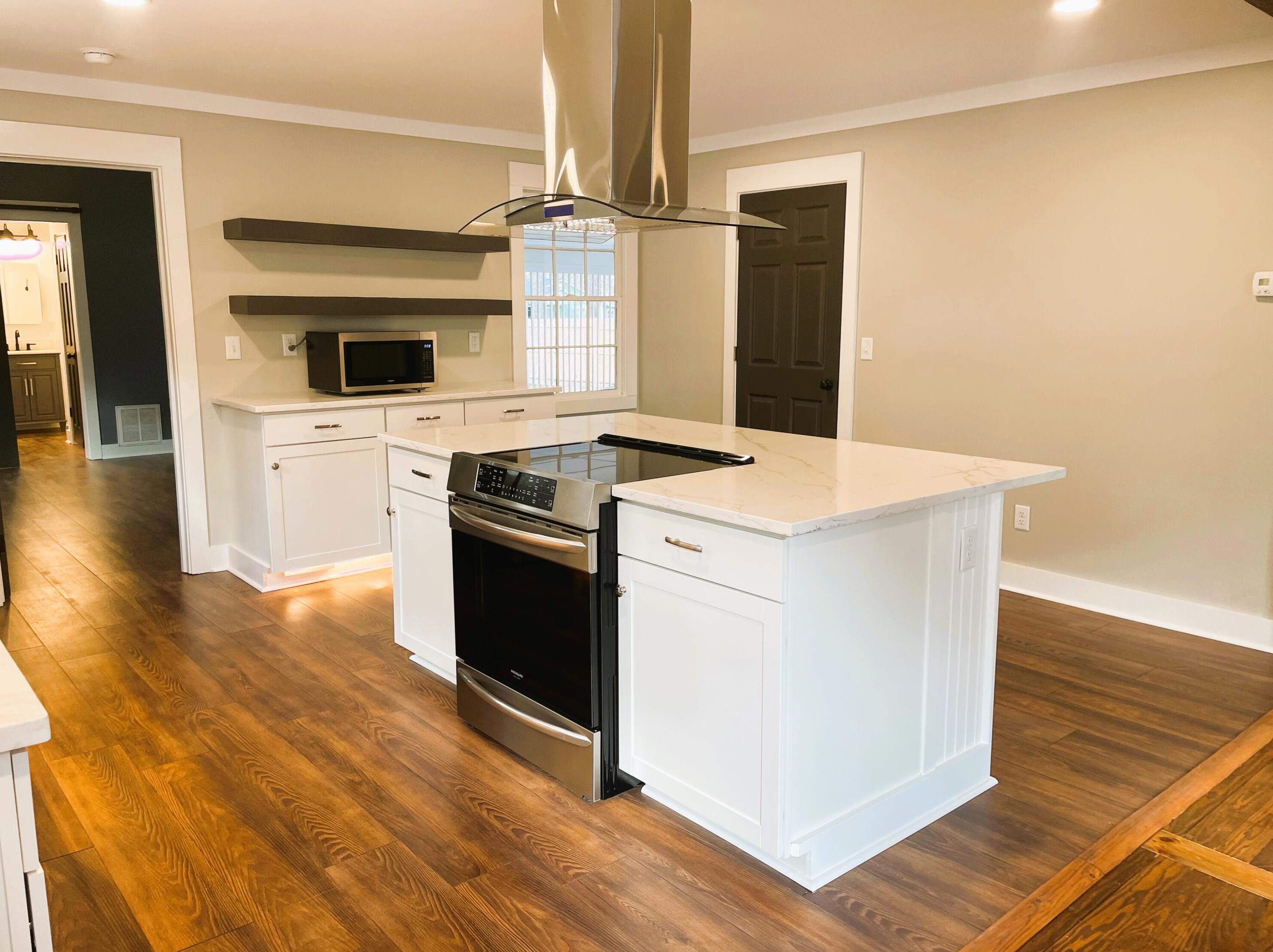 223 Hayden St, Walterboro SC  29488-4224 exterior