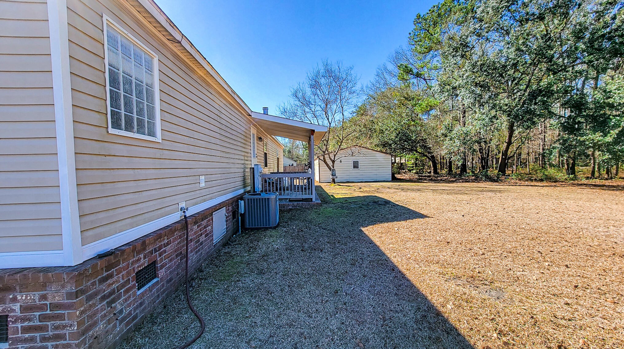 1167 Fulton Ln, Walterboro SC  29488-9611 exterior