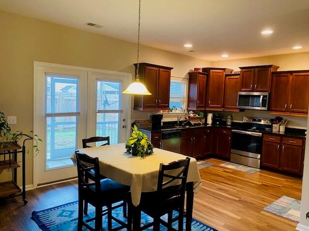 248 Swallow Tail Ln, Charleston SC  29445-3665 exterior
