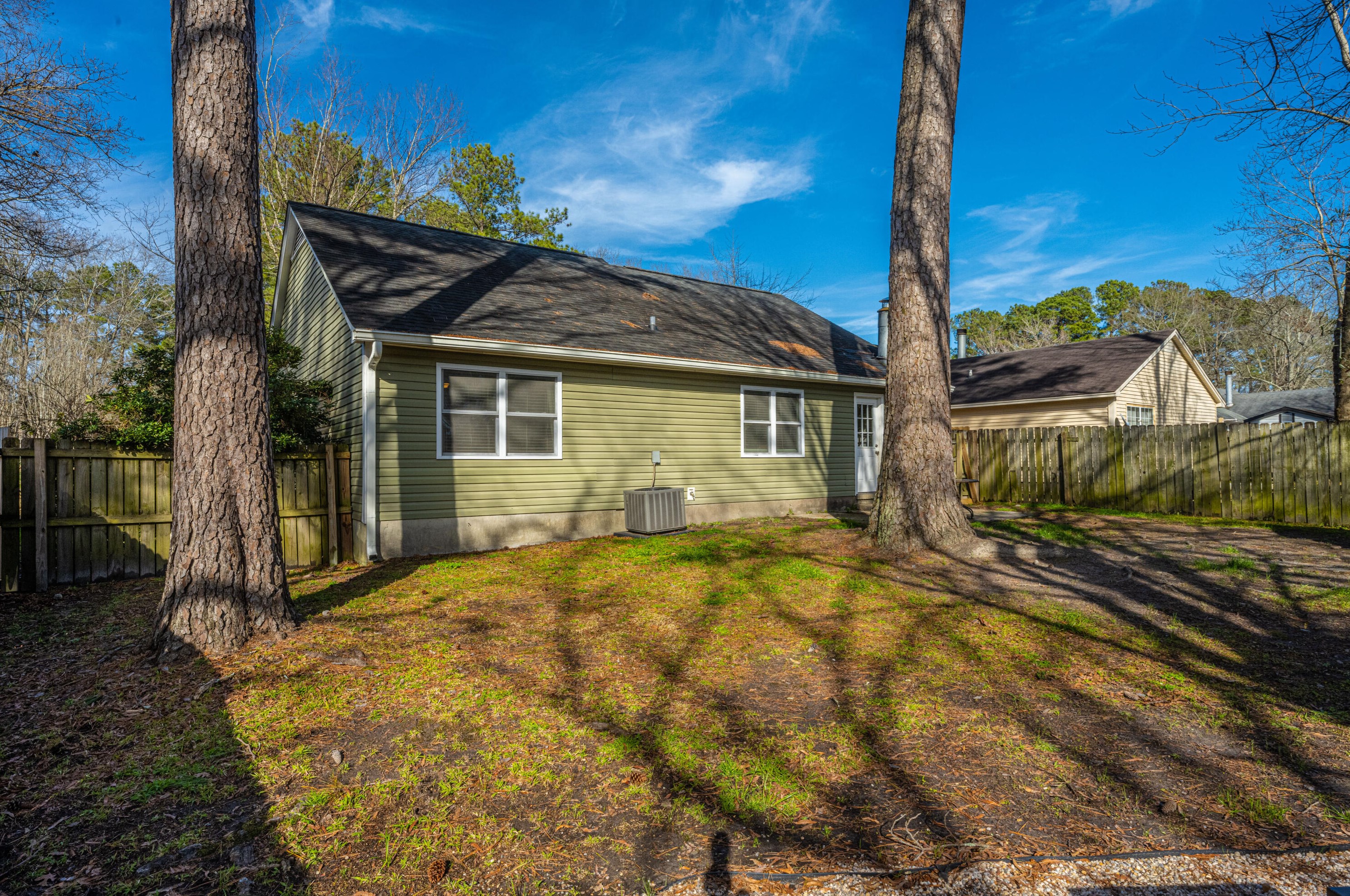 257 Alston Cir, Charleston SC  29445-7502 exterior