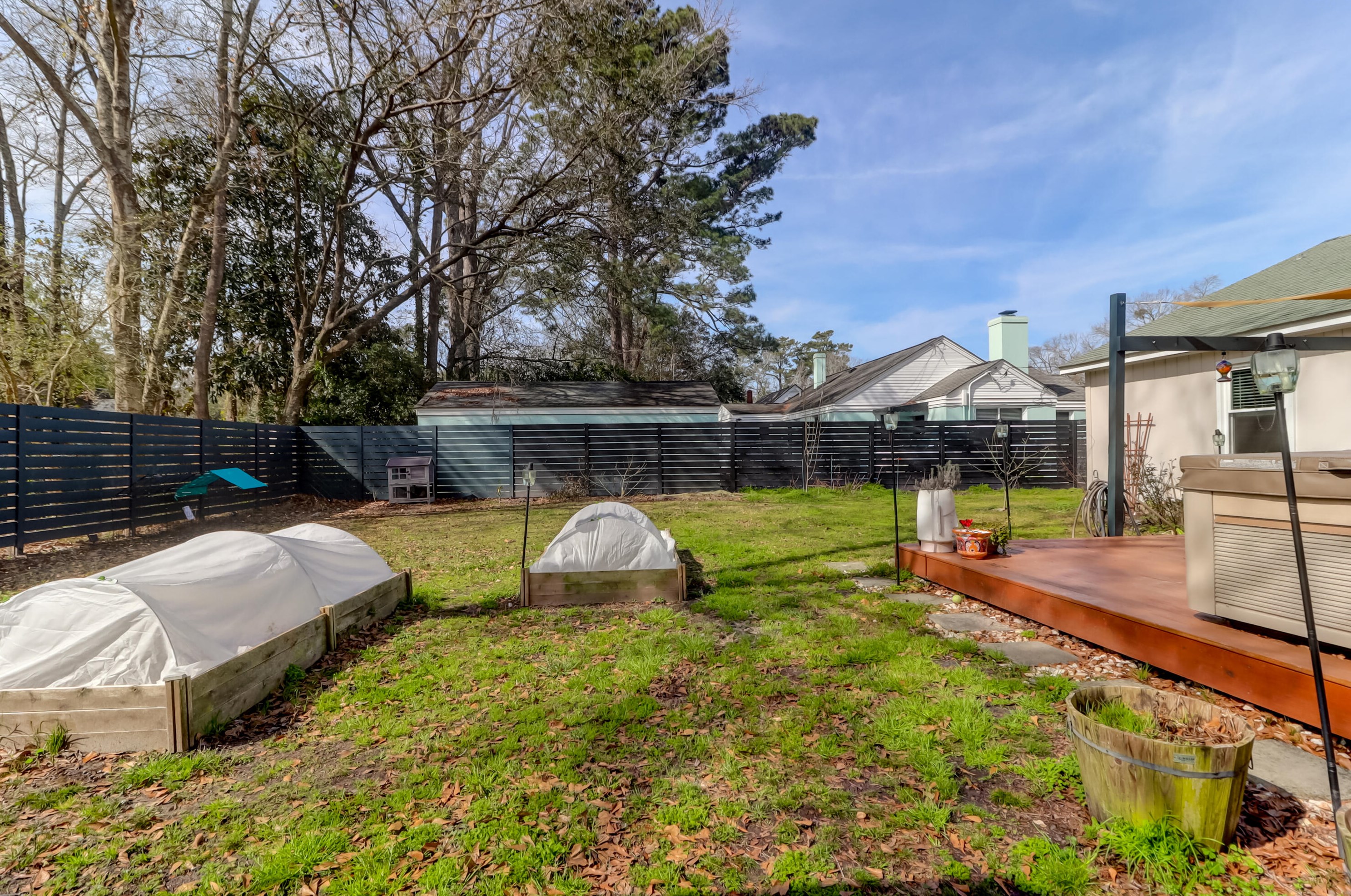 1247 Sunset Dr, Charleston SC  29407-7752 exterior
