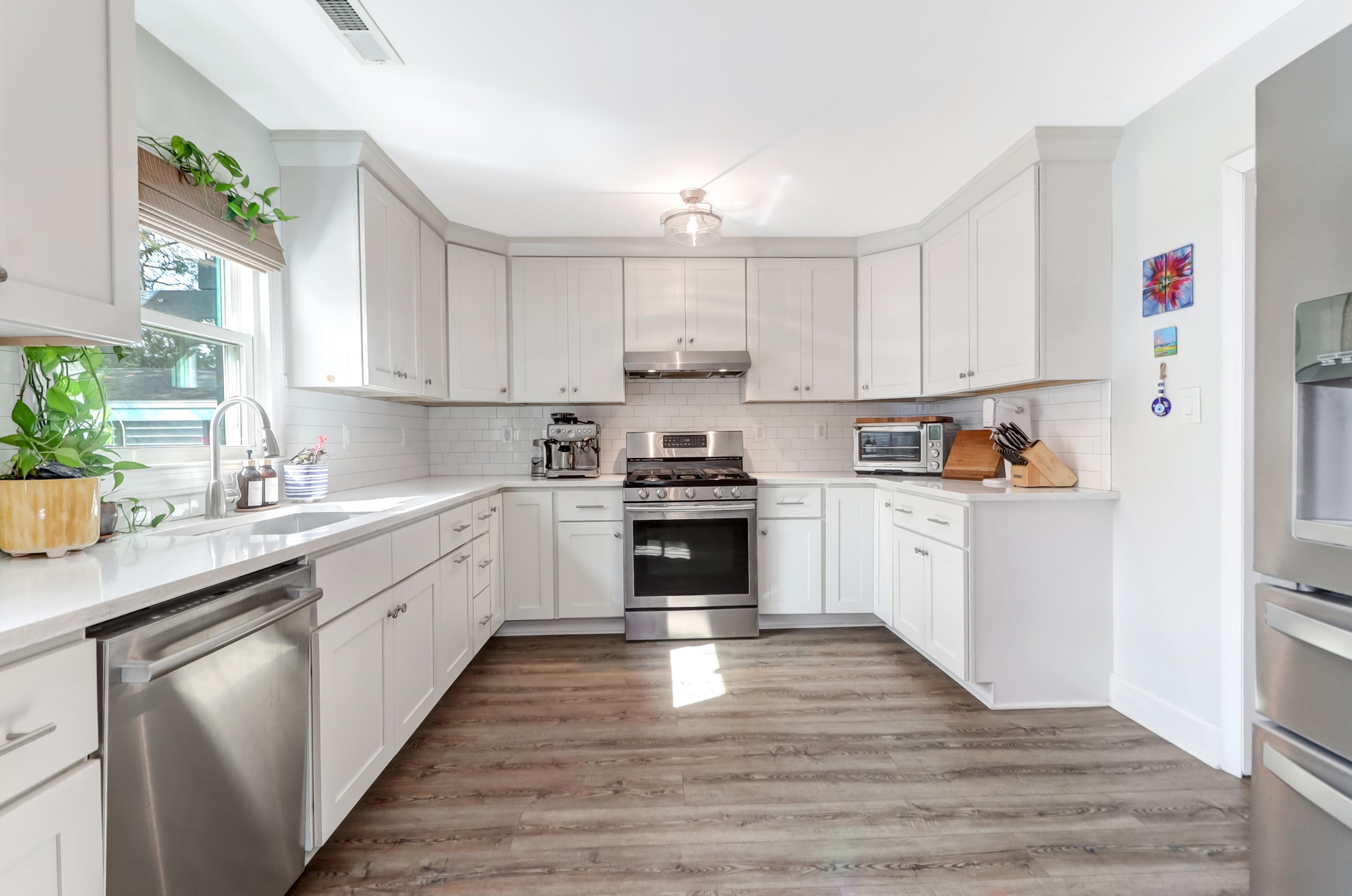 1247 Sunset Dr, Charleston SC  29407-7752 exterior