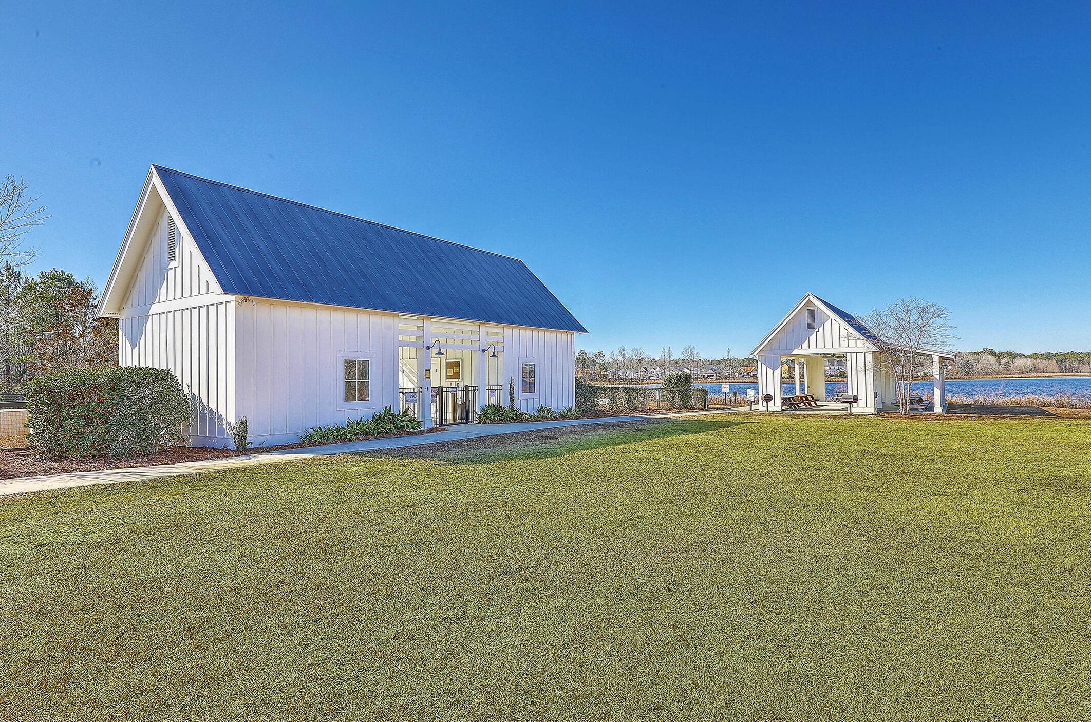 138 Ancestry Ln, Moncks Corner SC  29461 exterior