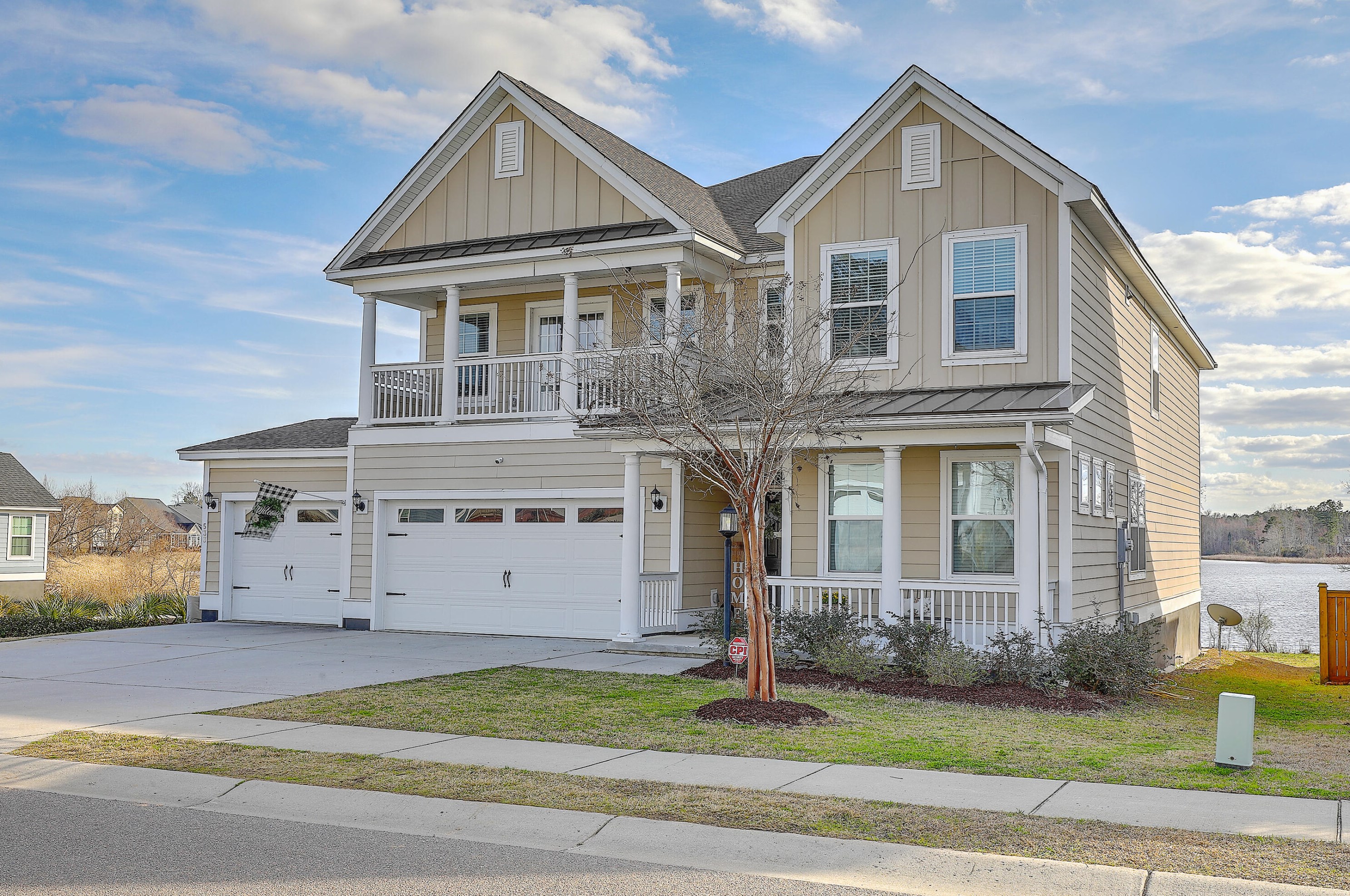 533 Pendleton Dr, Moncks Corner SC  29461-8872 exterior