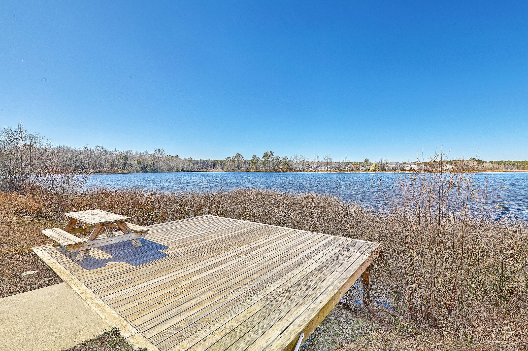 533 Pendleton Dr, Moncks Corner SC  29461-8872 exterior