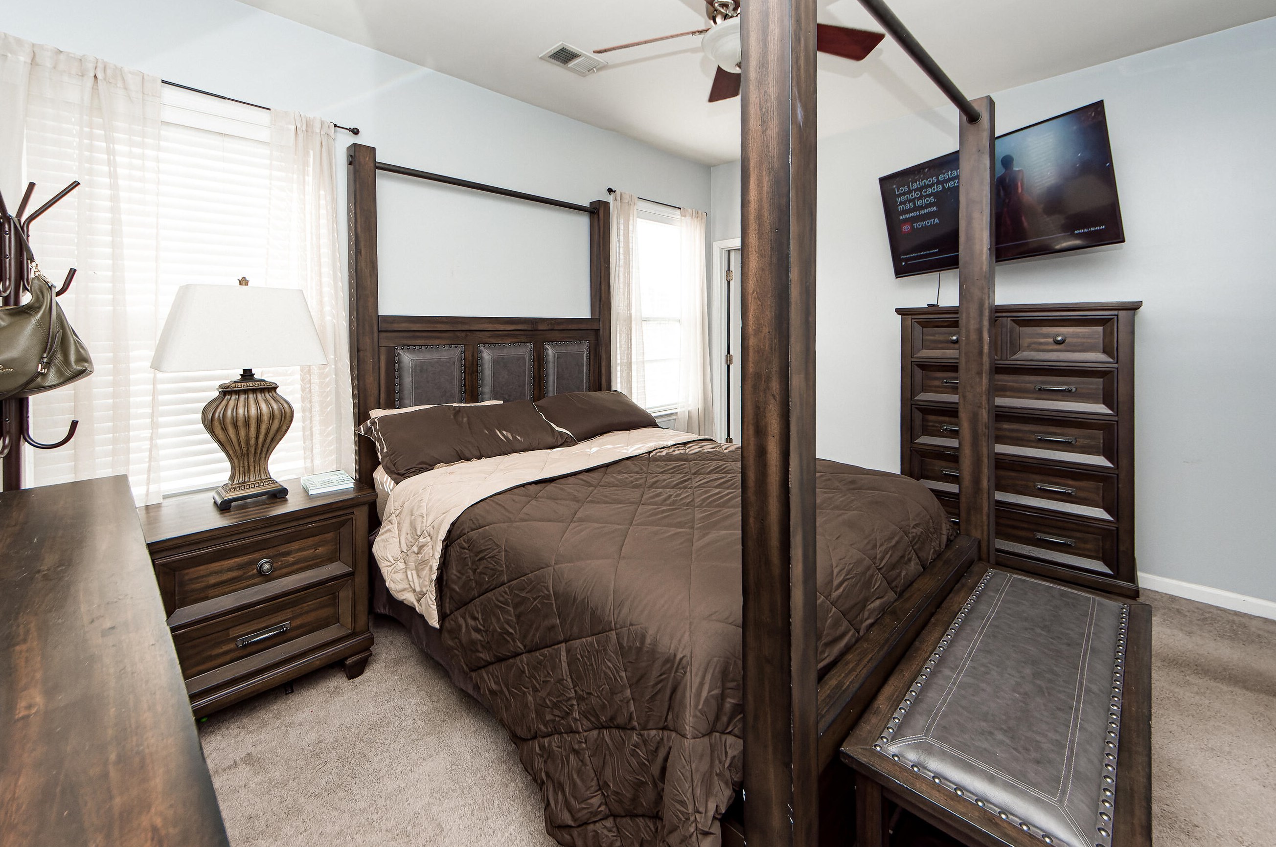 208 Dandelion St, Summerville SC  29483-5556 exterior
