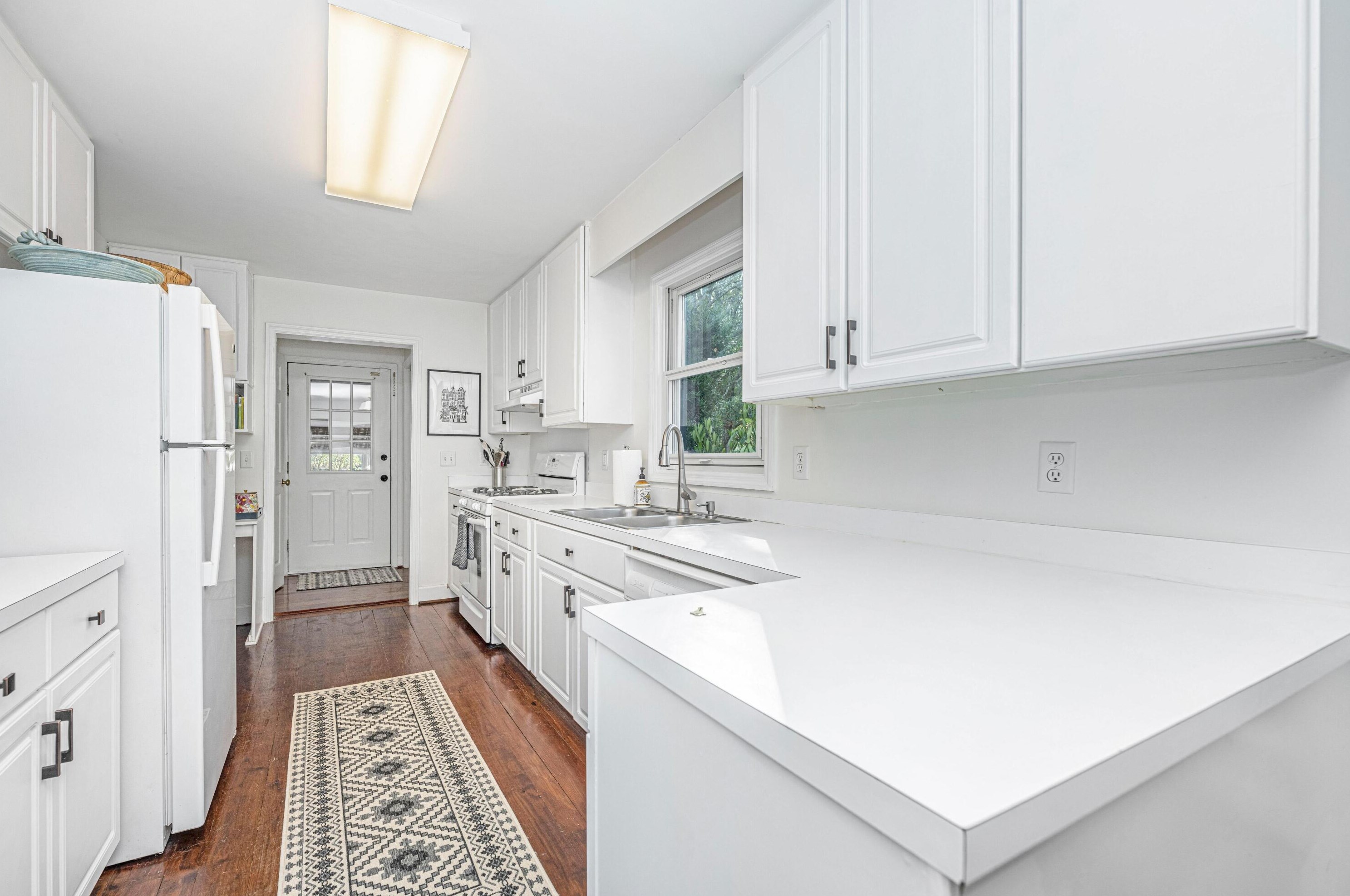 2211 Seroy St, Charleston SC  29412-2306 exterior