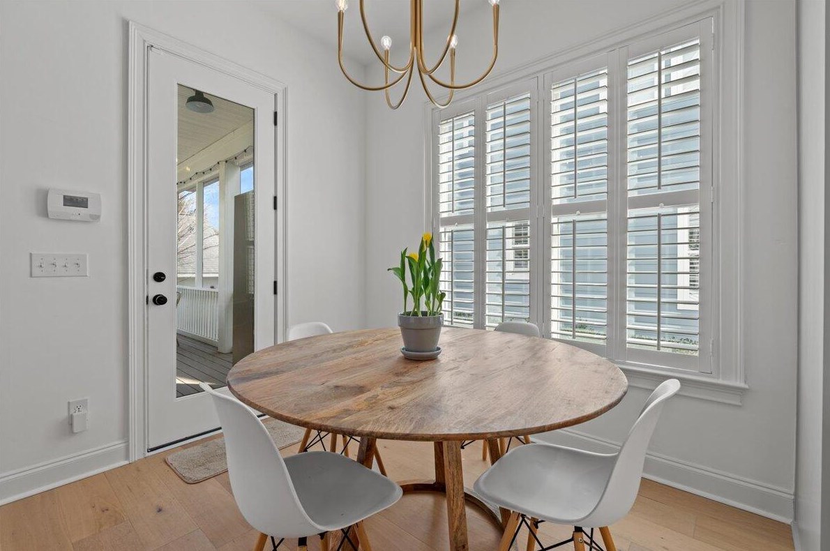 8037 Gibbon St, Charleston SC  29492-8351 exterior